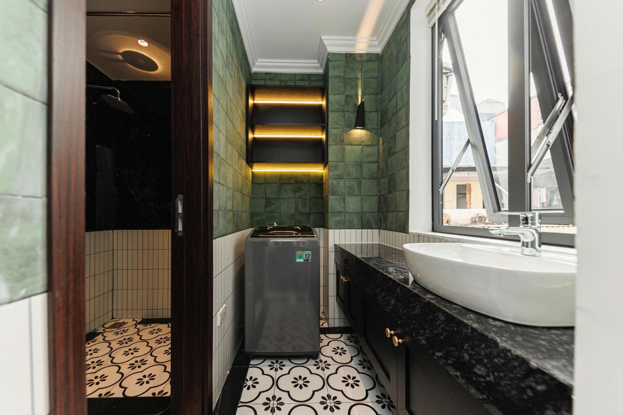 La In Heart Of Hanoi-rooftop Jacuzzi-shuttle Included *
