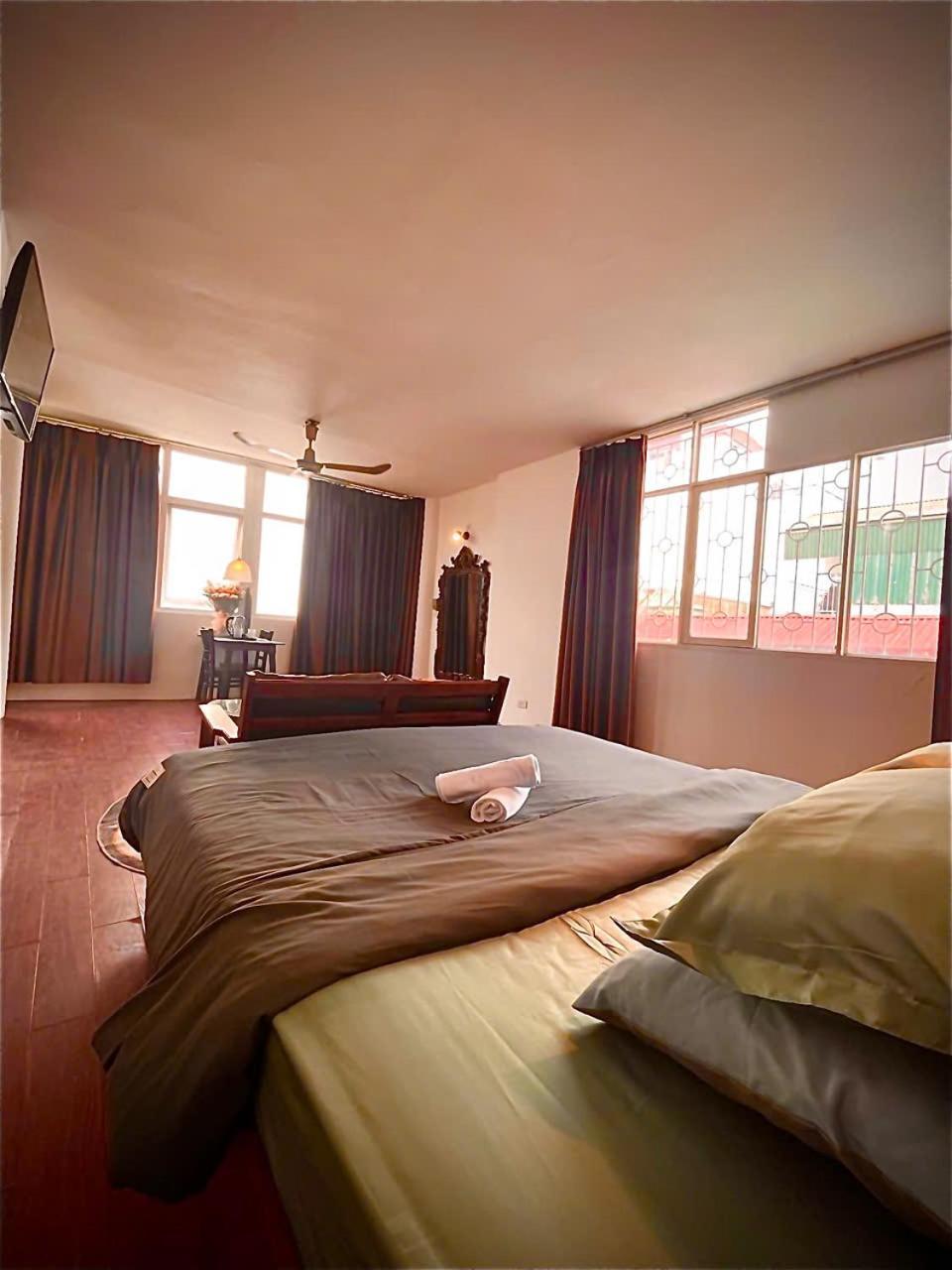 Aparthotel Rendezvous House *