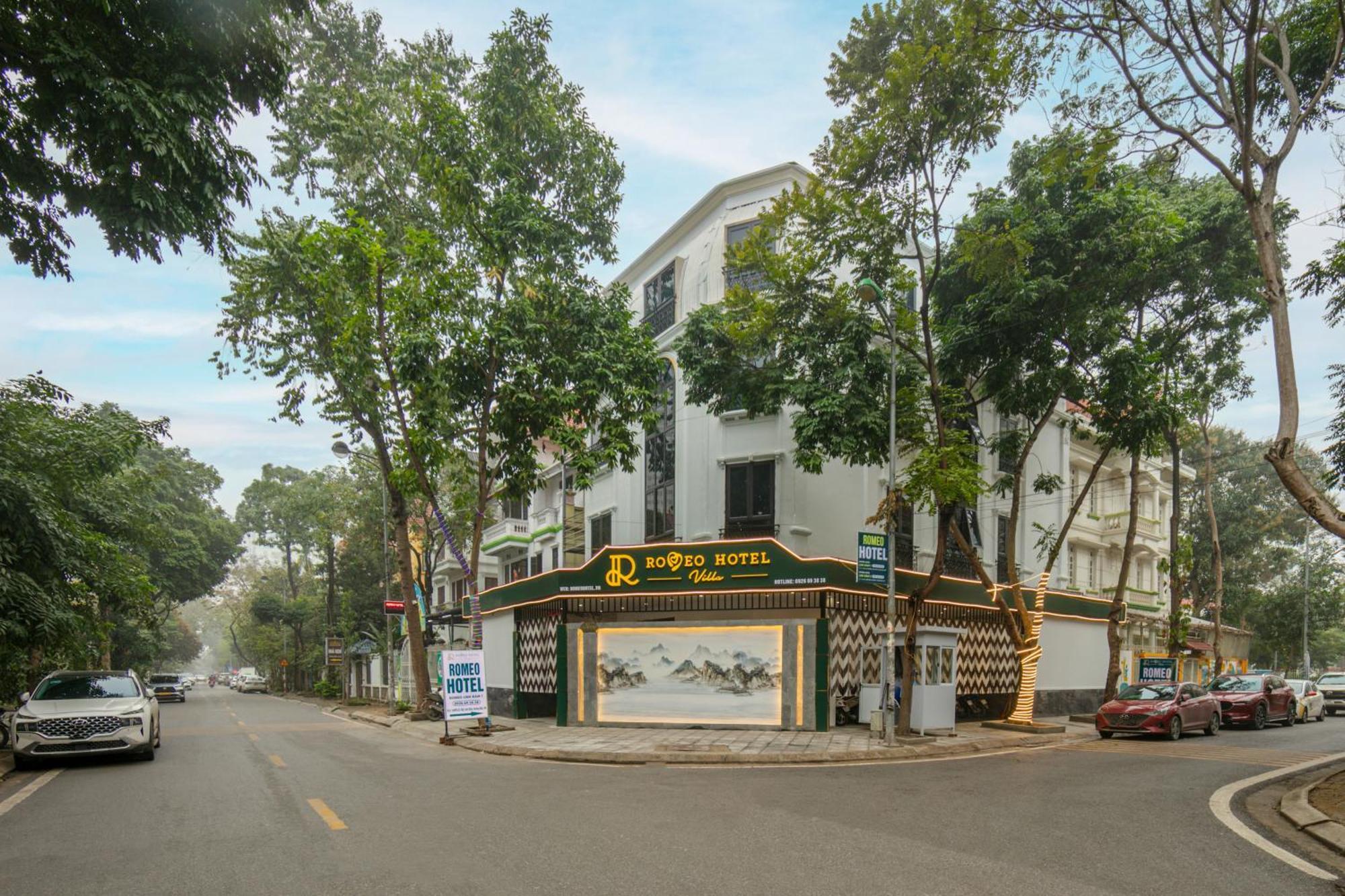 Romeo Linh Dam 1 - By Bay Luxury