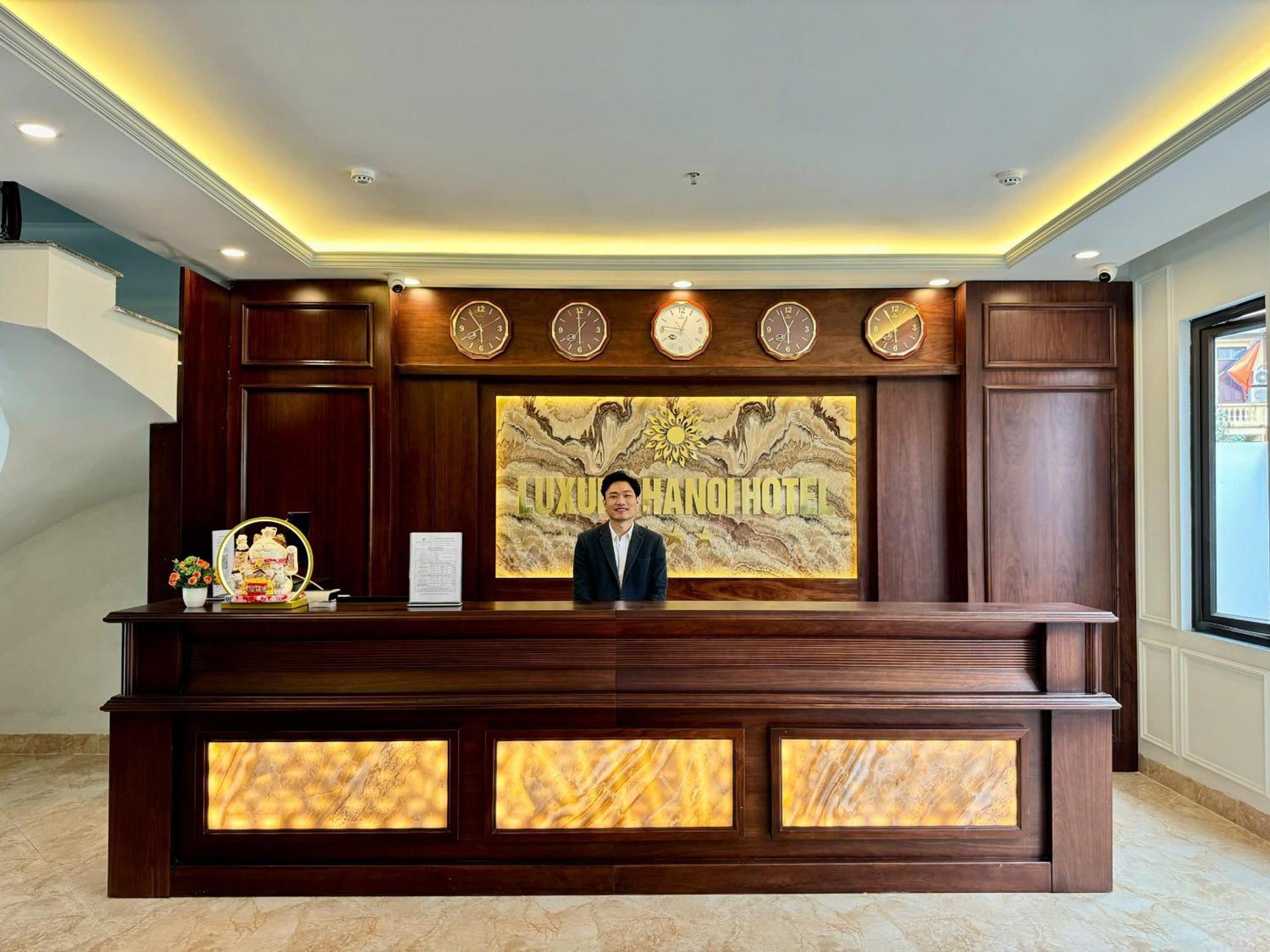Luxury Hotel