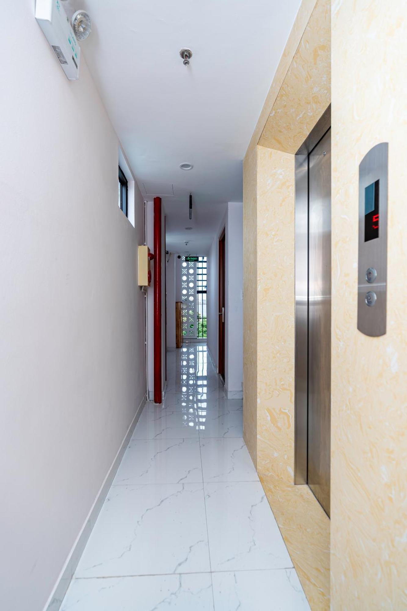 Light Ha Noi Cinta hotel