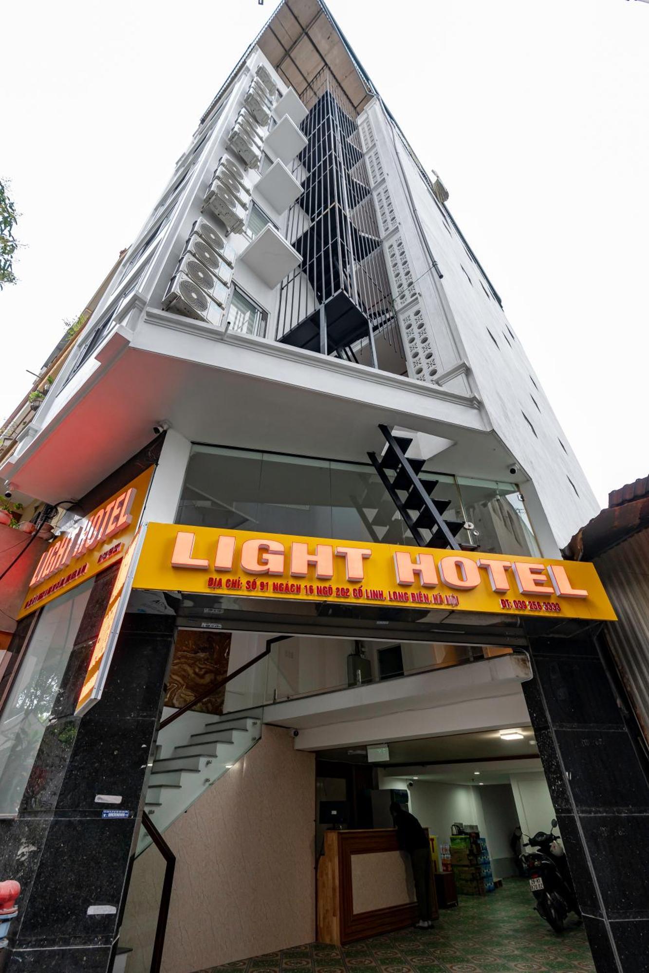 Light Ha Noi