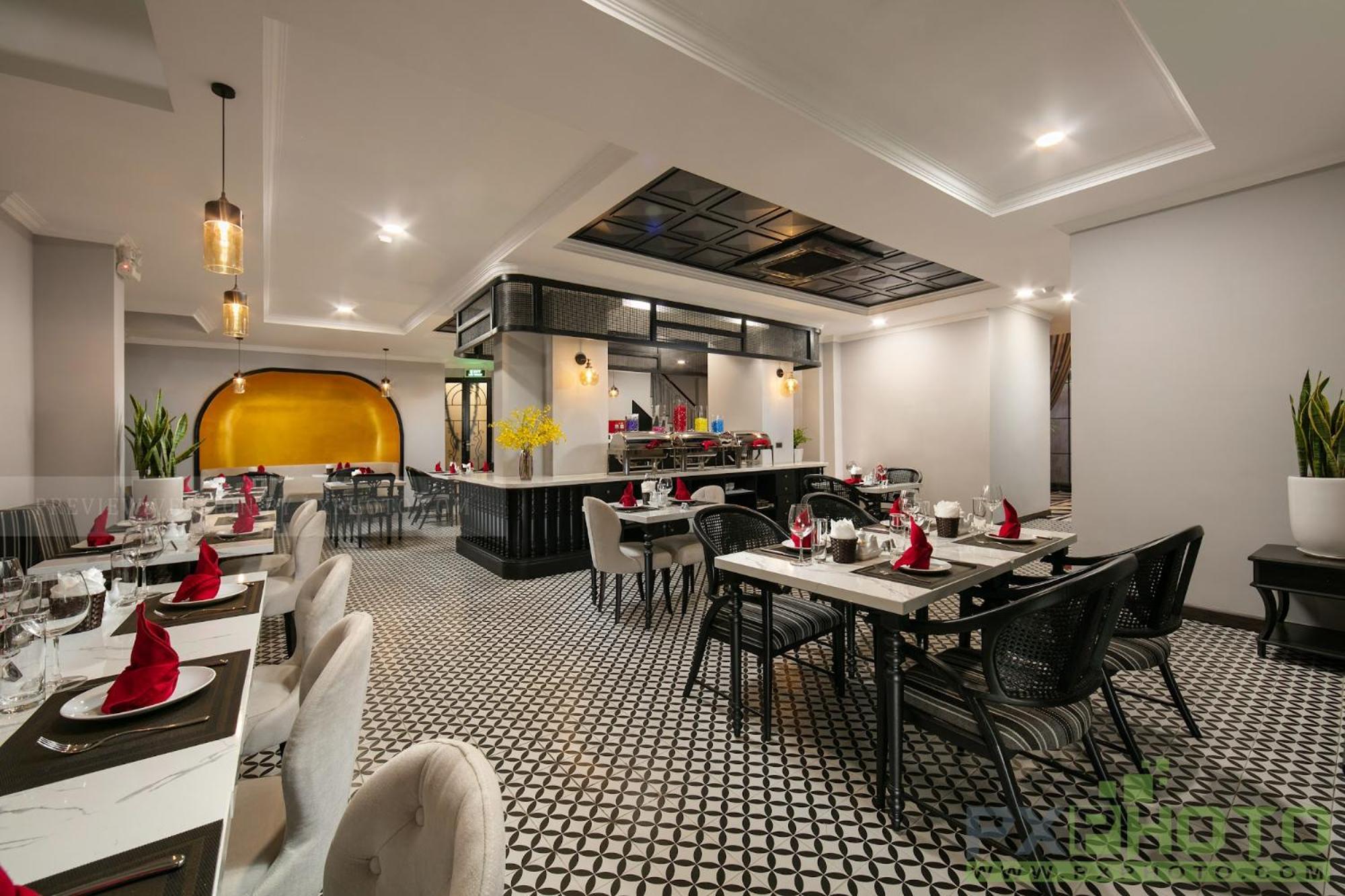 Heritage Corner & Hotel 3*