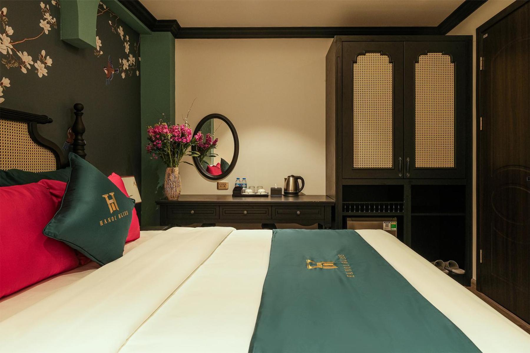 Bliss Hotel