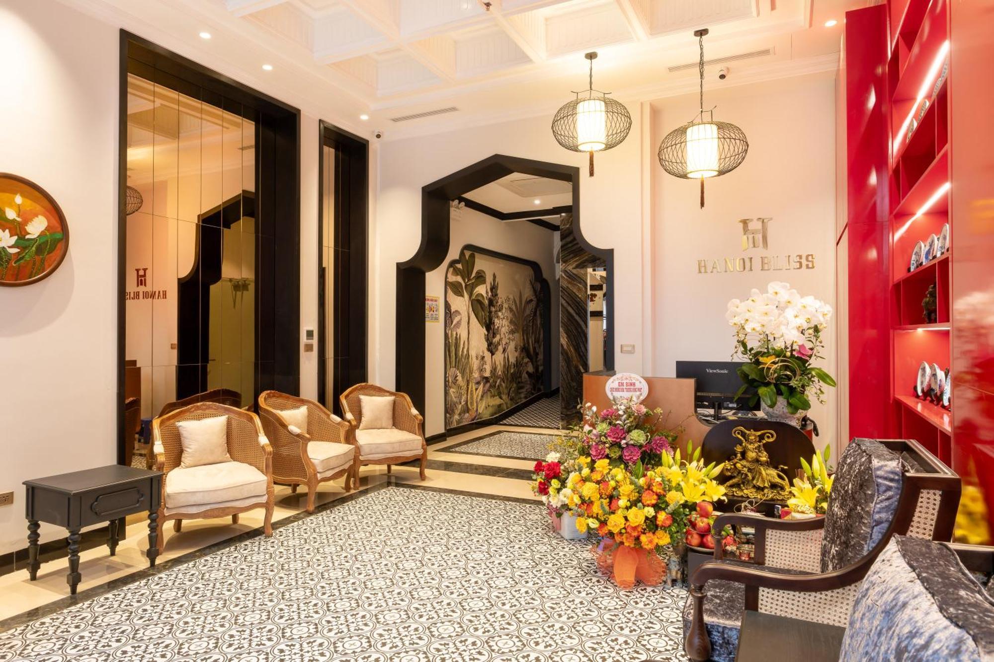Bliss Hotel