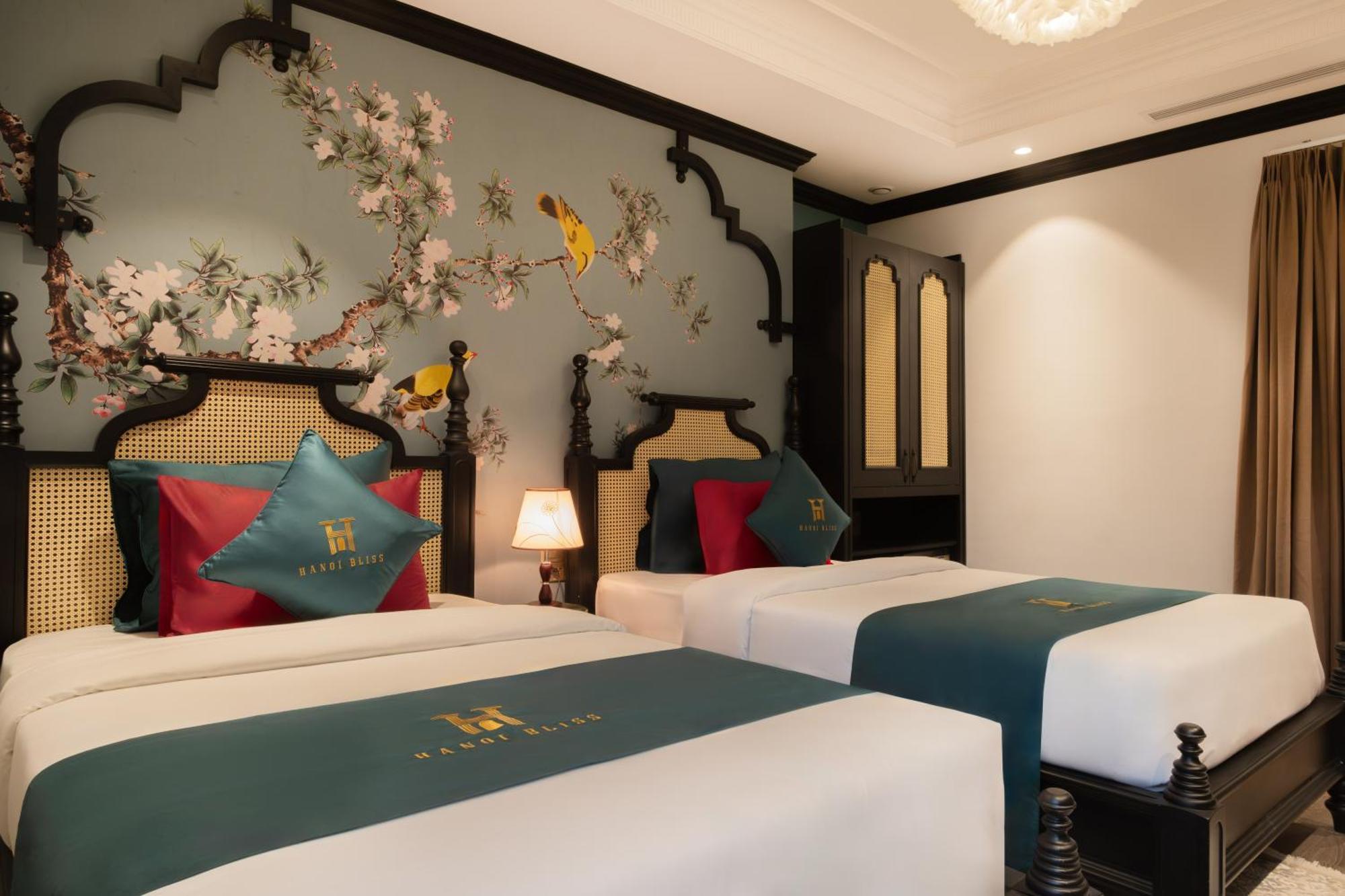 Hotel Bliss