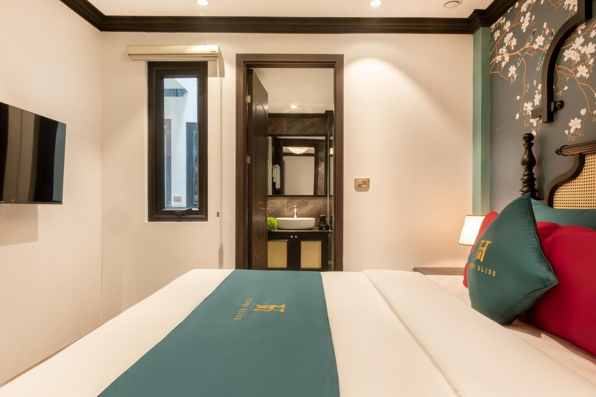 Bliss Hanoi