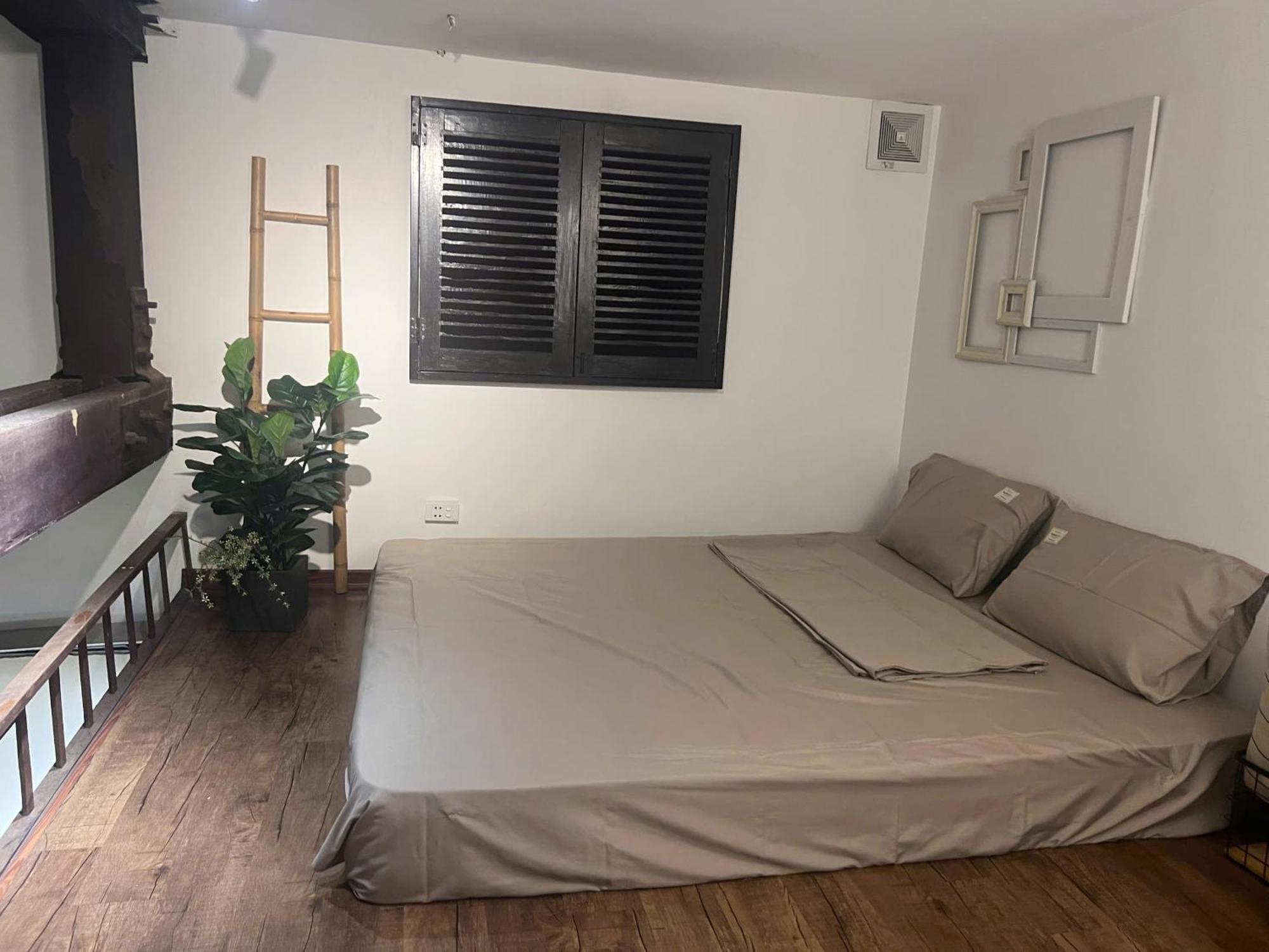 Bed & Breakfast Almanach House 42c Ly Thuong Kiet, Hoan Kiem, Ha Noi Hanoi