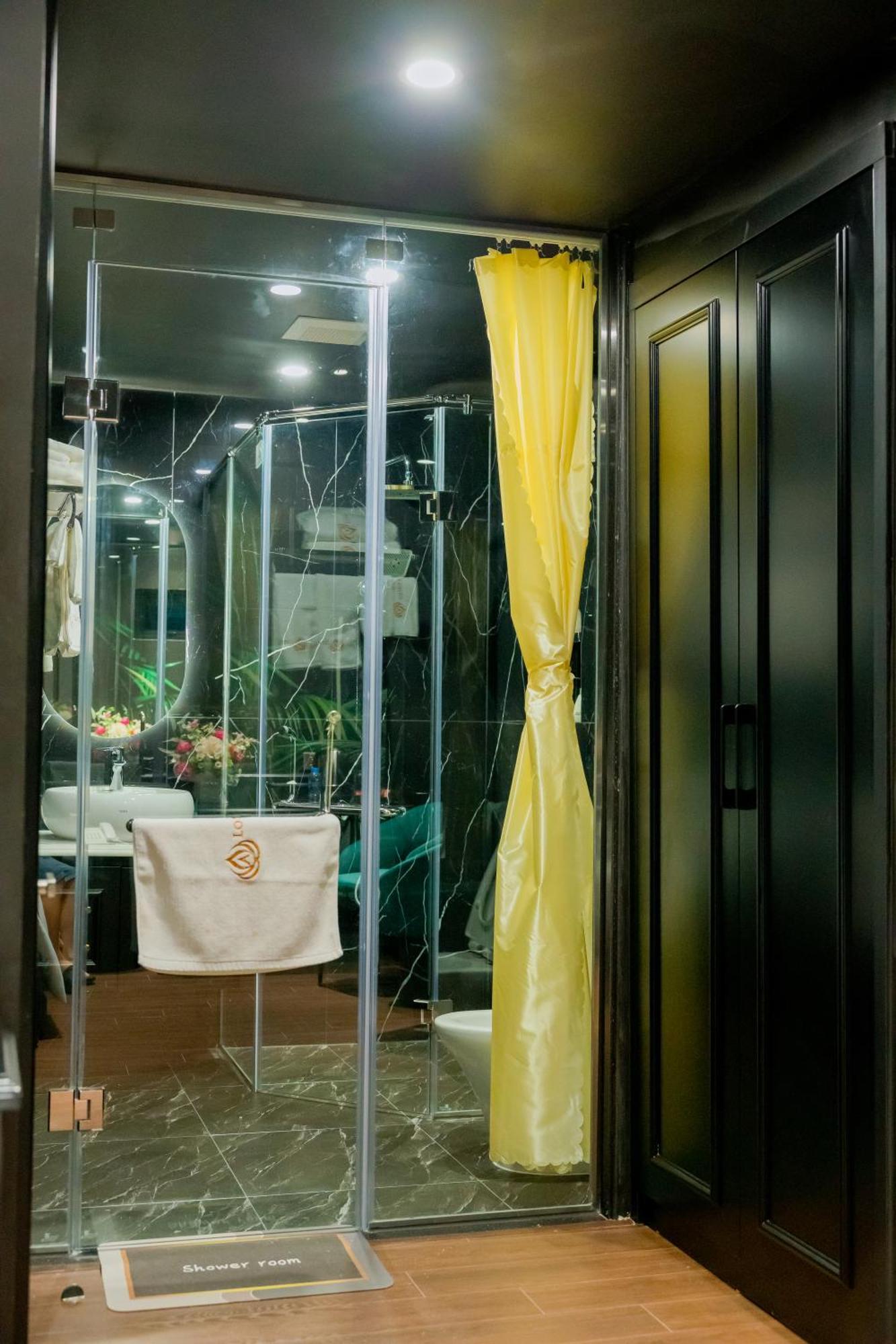 Hotel Lotus Aroma