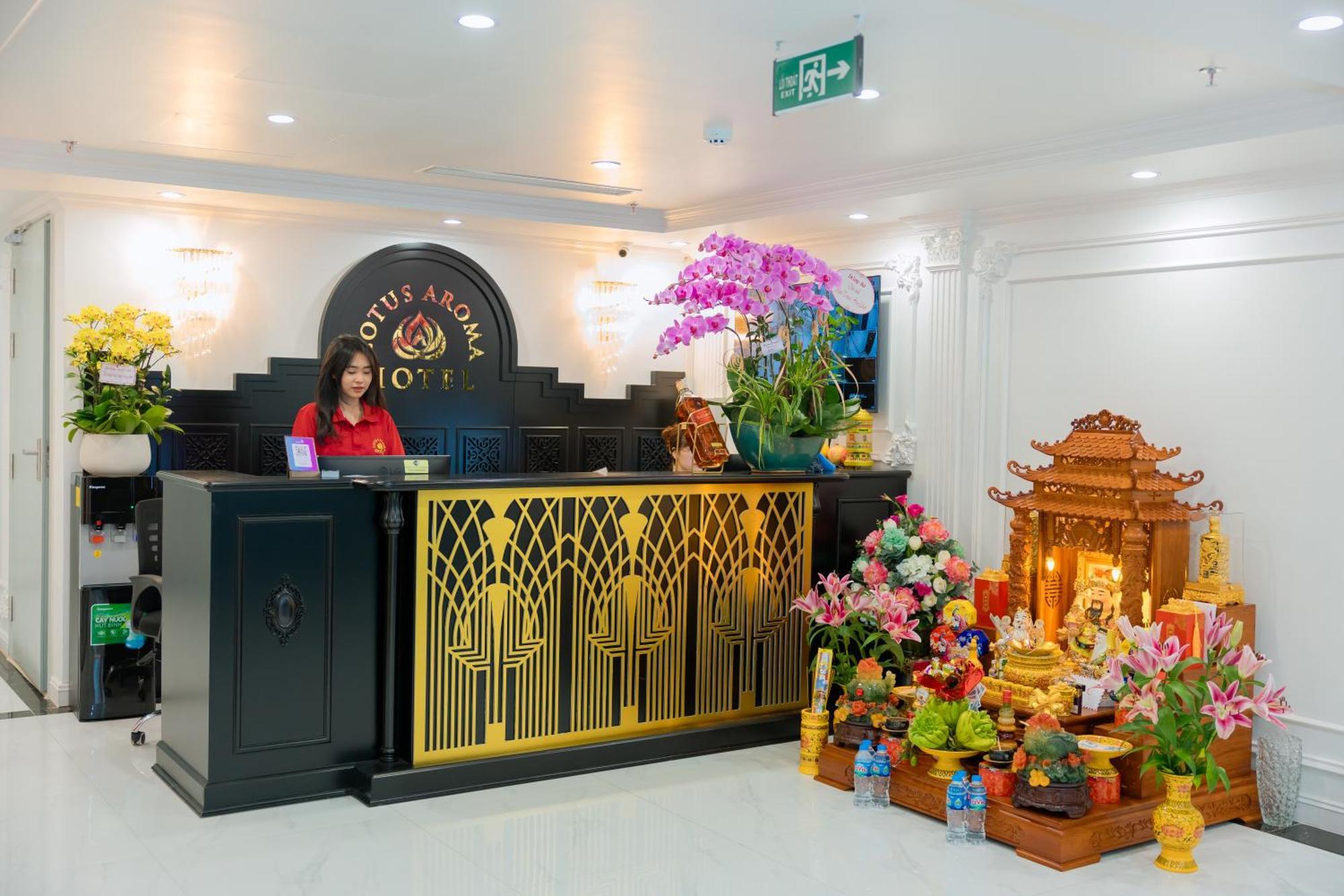 Lotus Aroma Hotel
