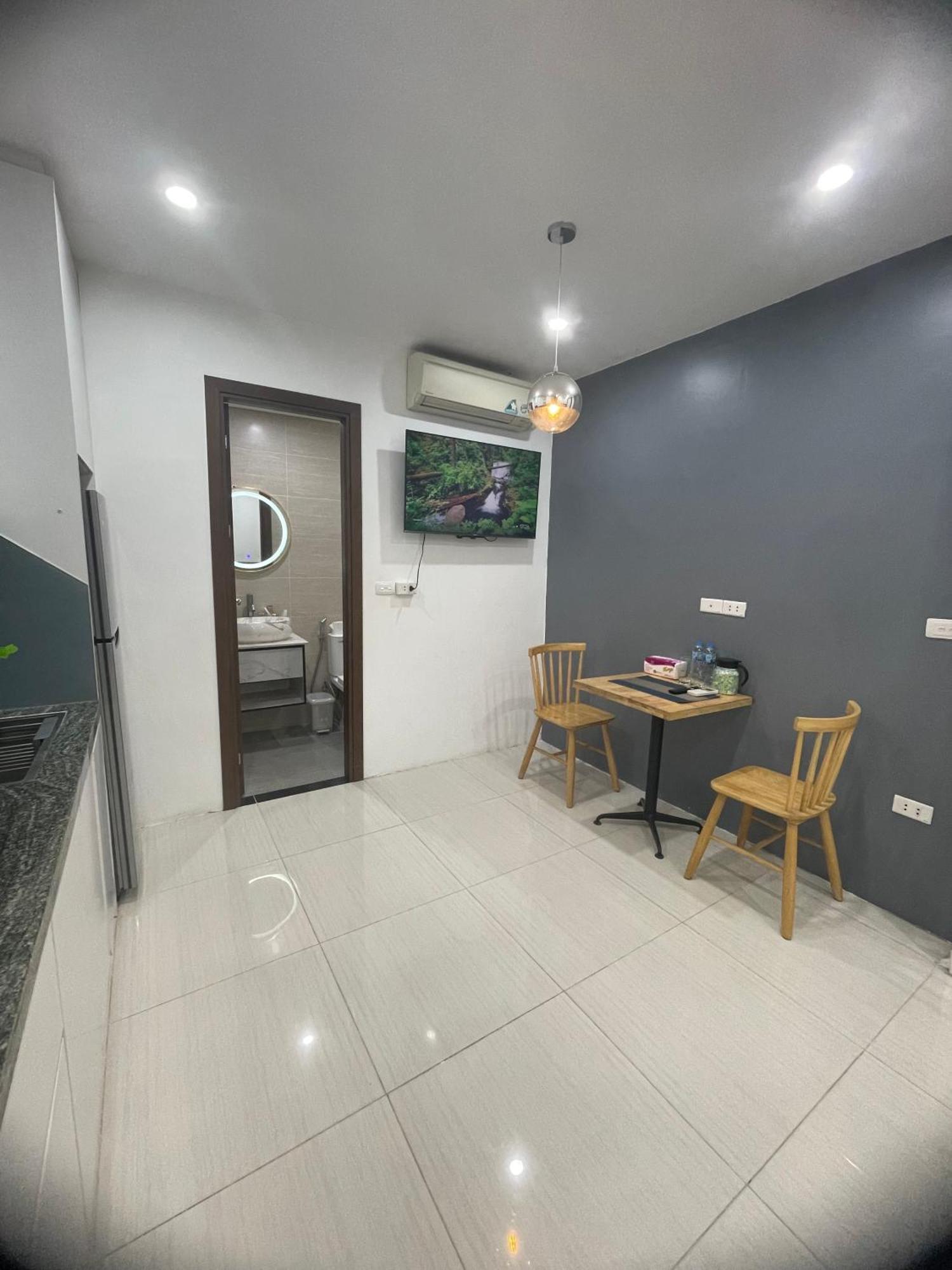Aparthotel Vm 27,29 Vong Thi,the Lakeview - West *