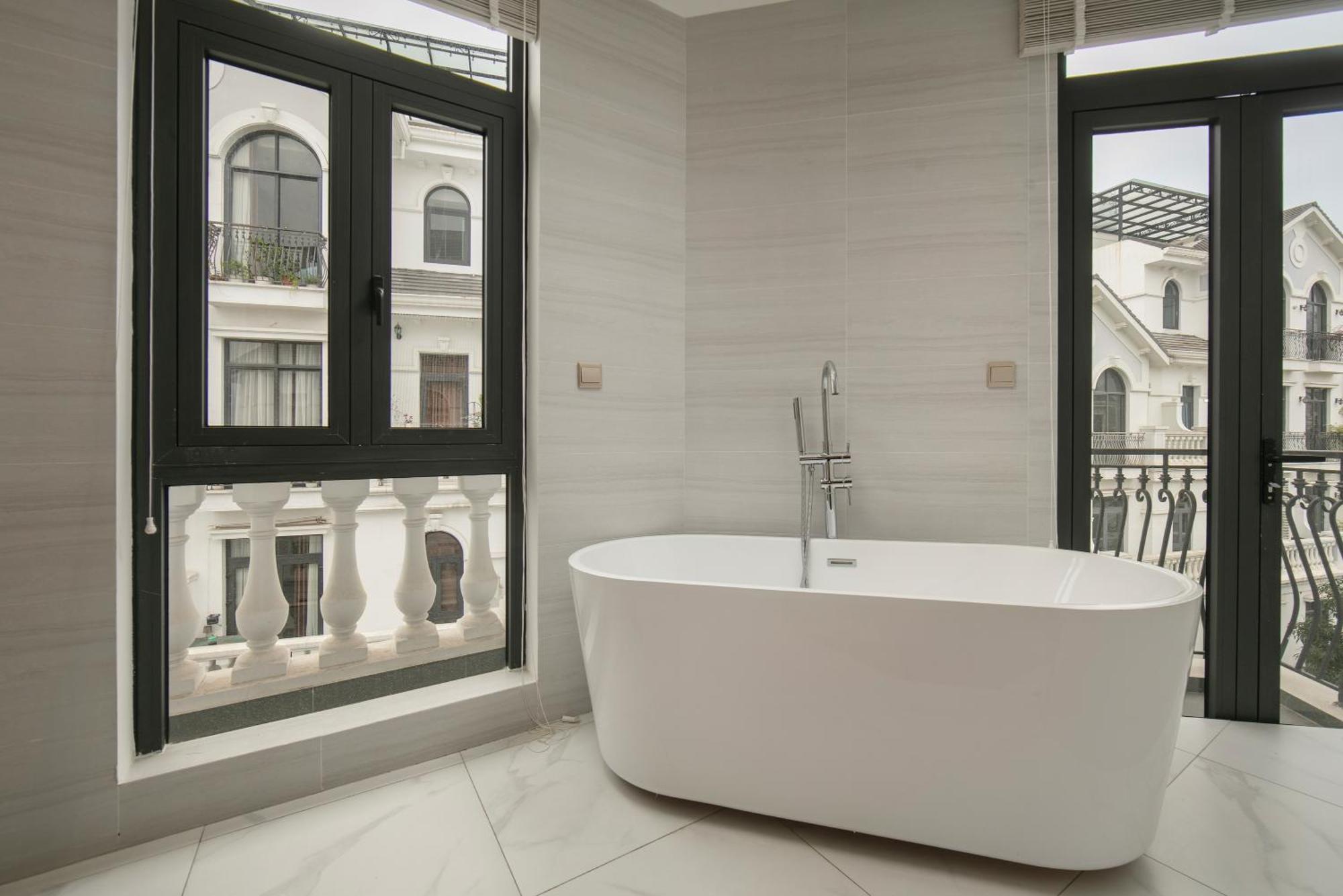 Pca 1 - Vinhomes Ocean Park Hotel Hanoi