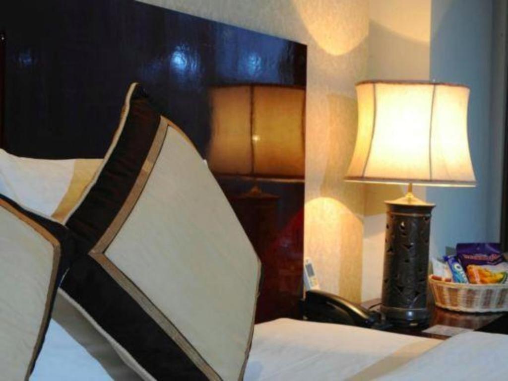 Hotel Cosiana 3*
