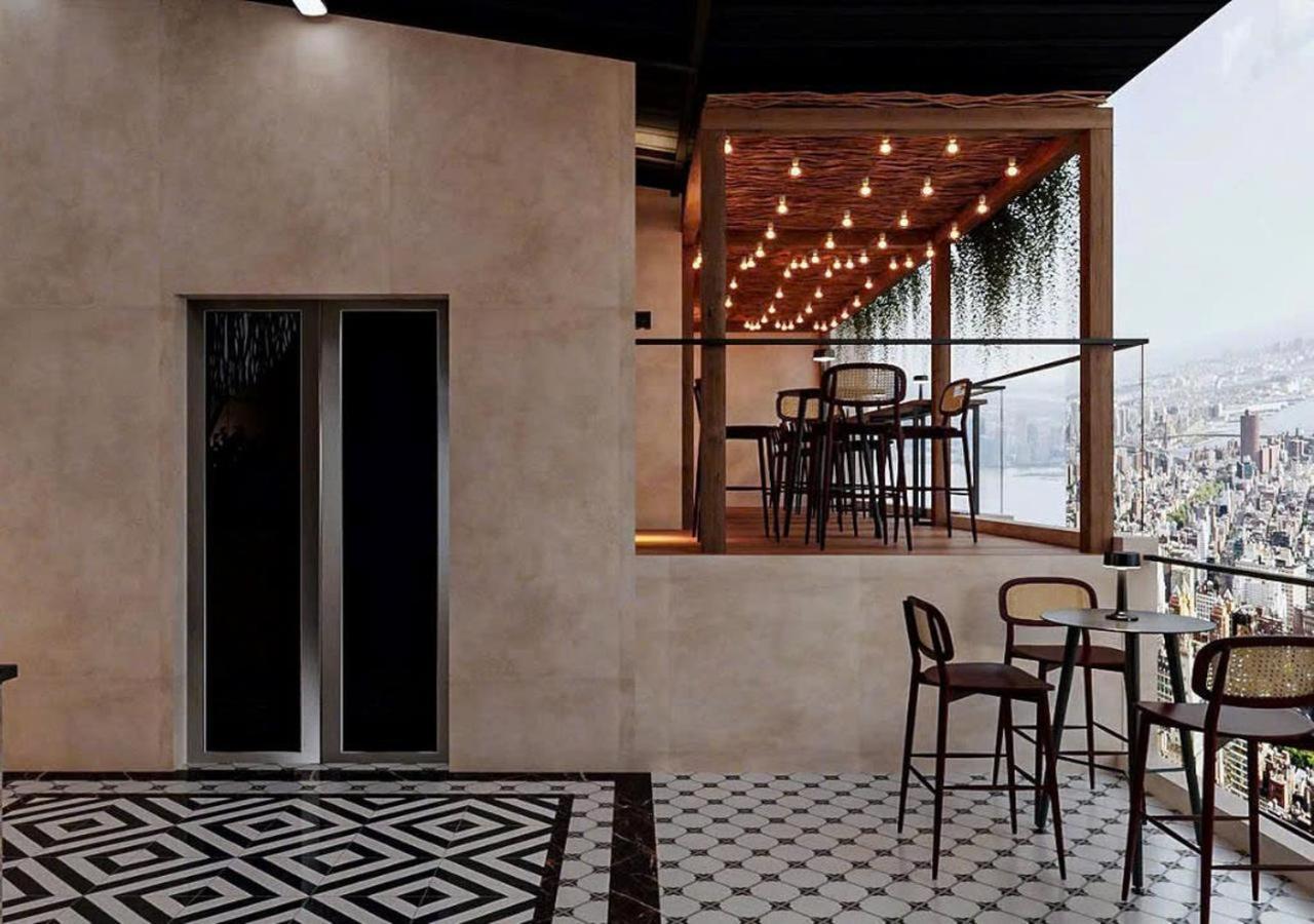 San & Pool Hotel