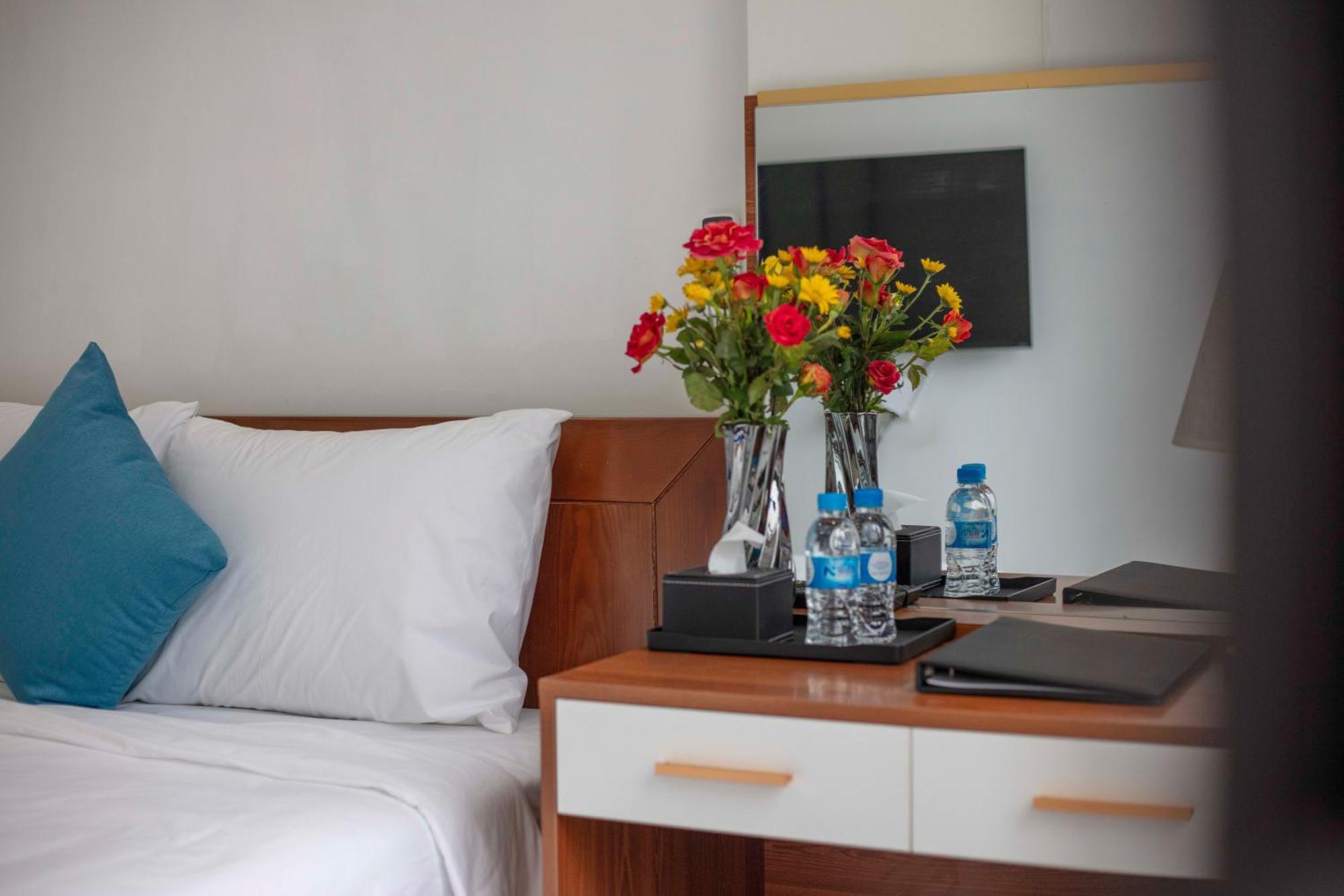 Infinity & Travel 3*