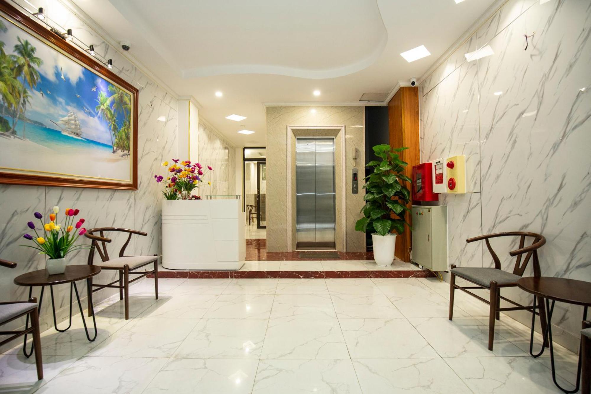 Apartment Sumitomo - Linh Lang Street Hanoi
