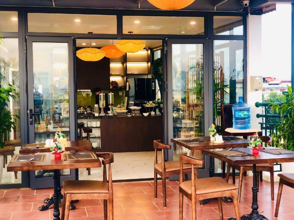 Noble & Swan Boutique Hotel Hanoi