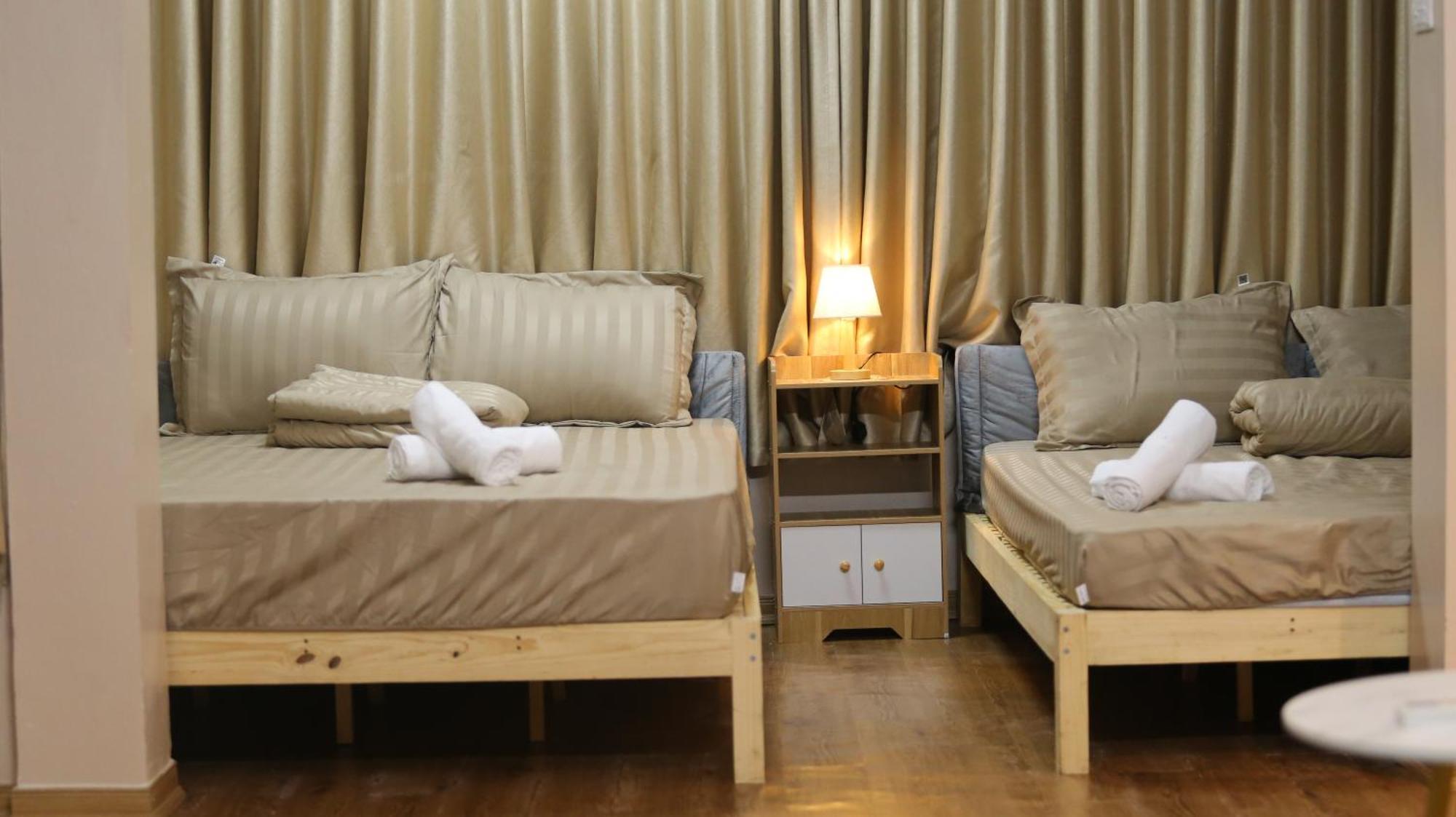 Apartment Vietnam Travelers 2 With Cozy Private Balcony