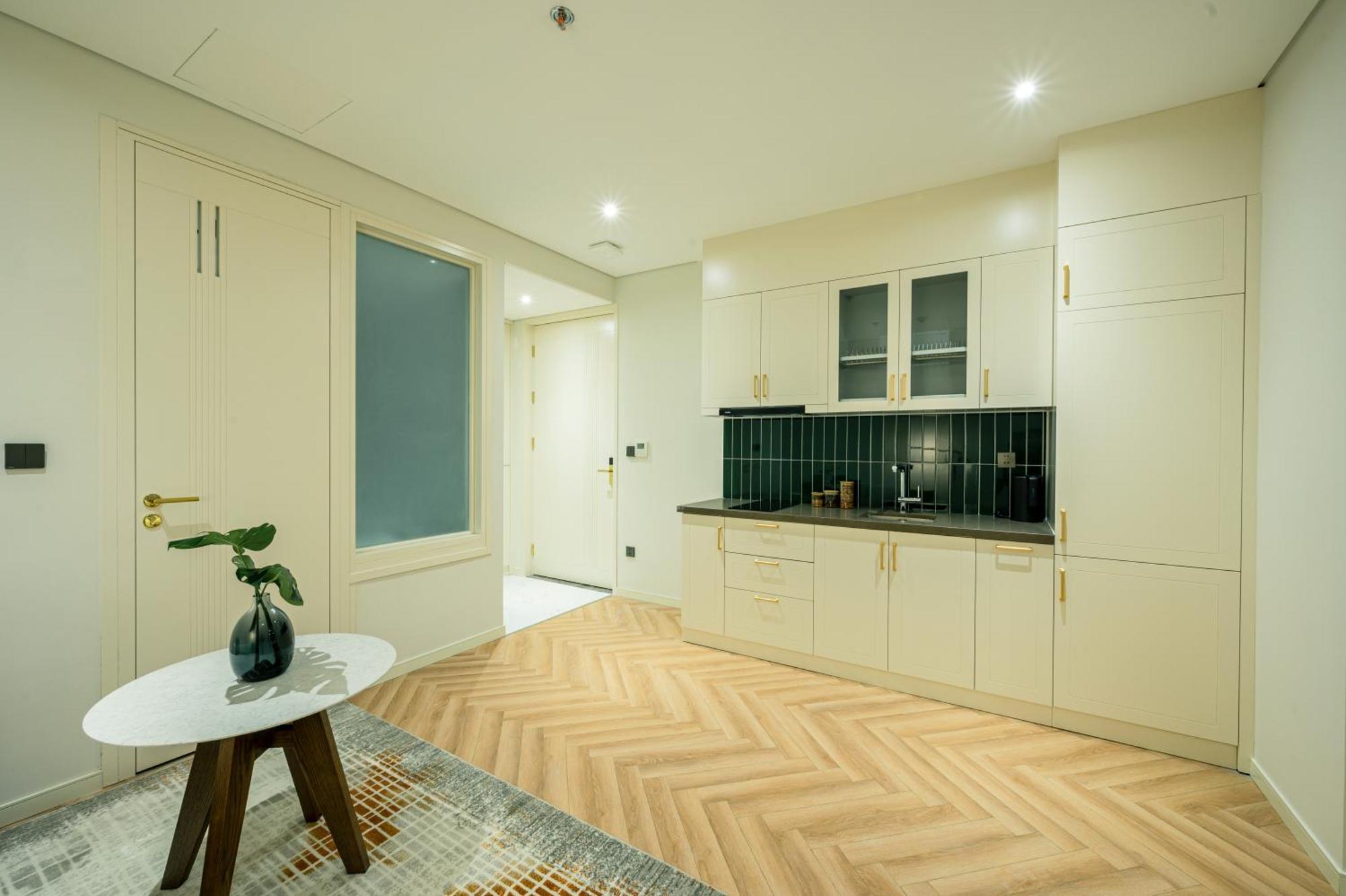 Hotel Epic Tower Swiss-belresidences 5*