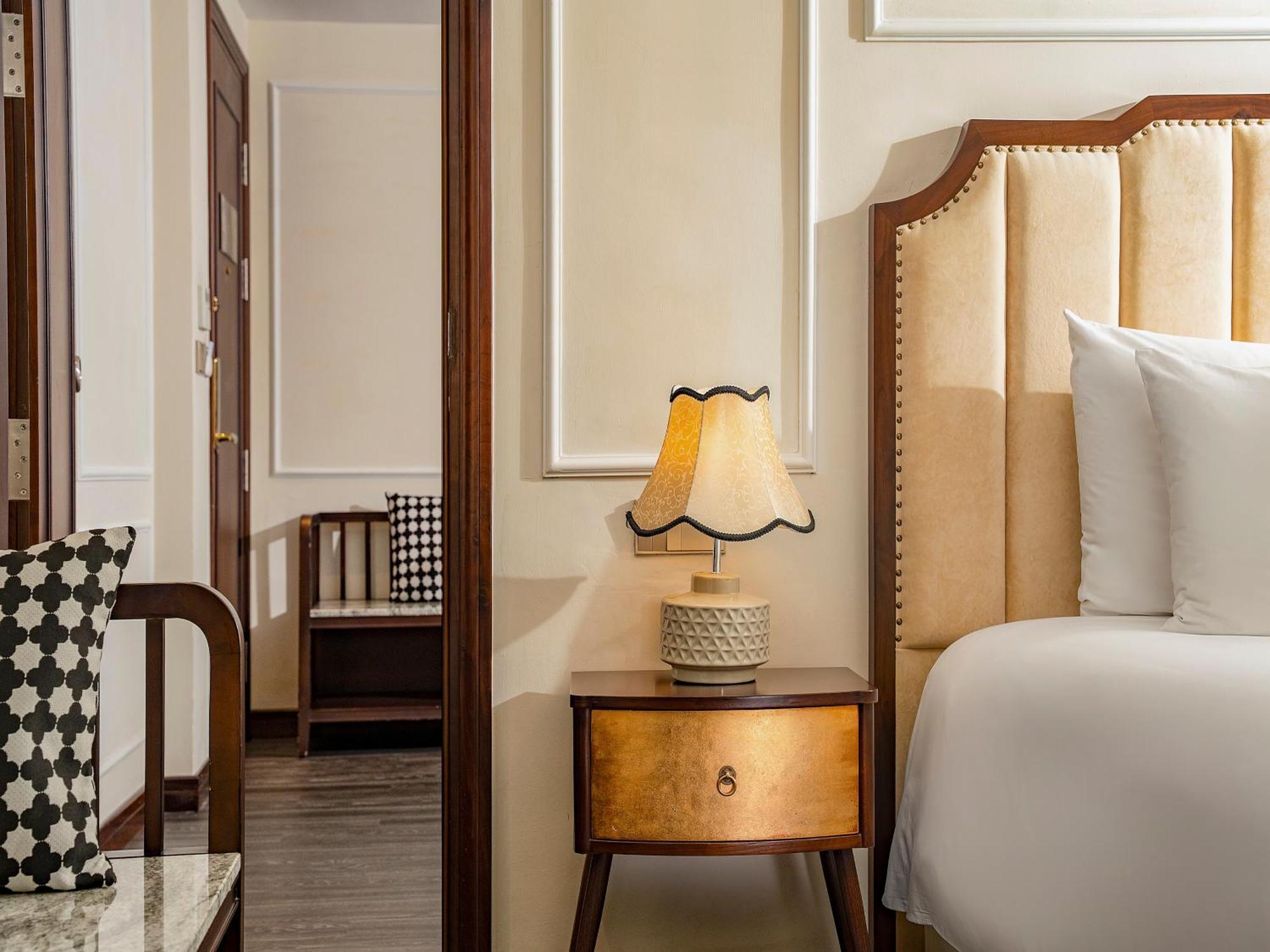 Khách sạn Gm Premium 5*
