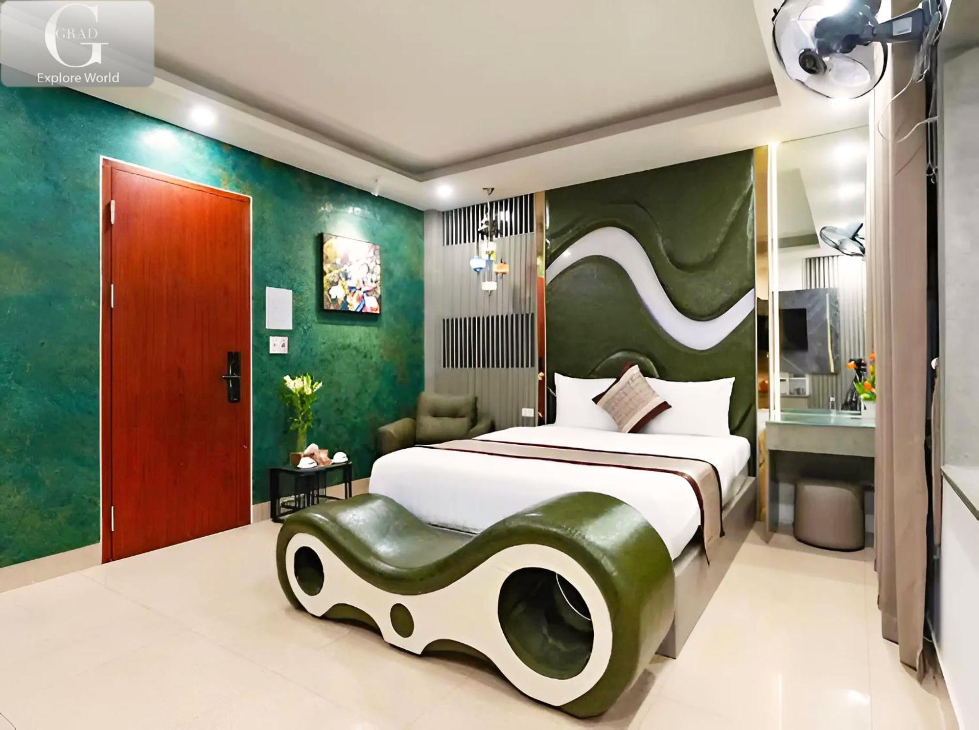 Hotel Queen Luxury Hanoi