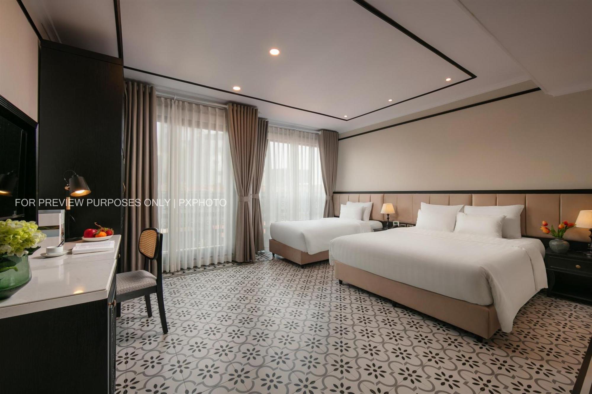 Hotel Paradise Grand
