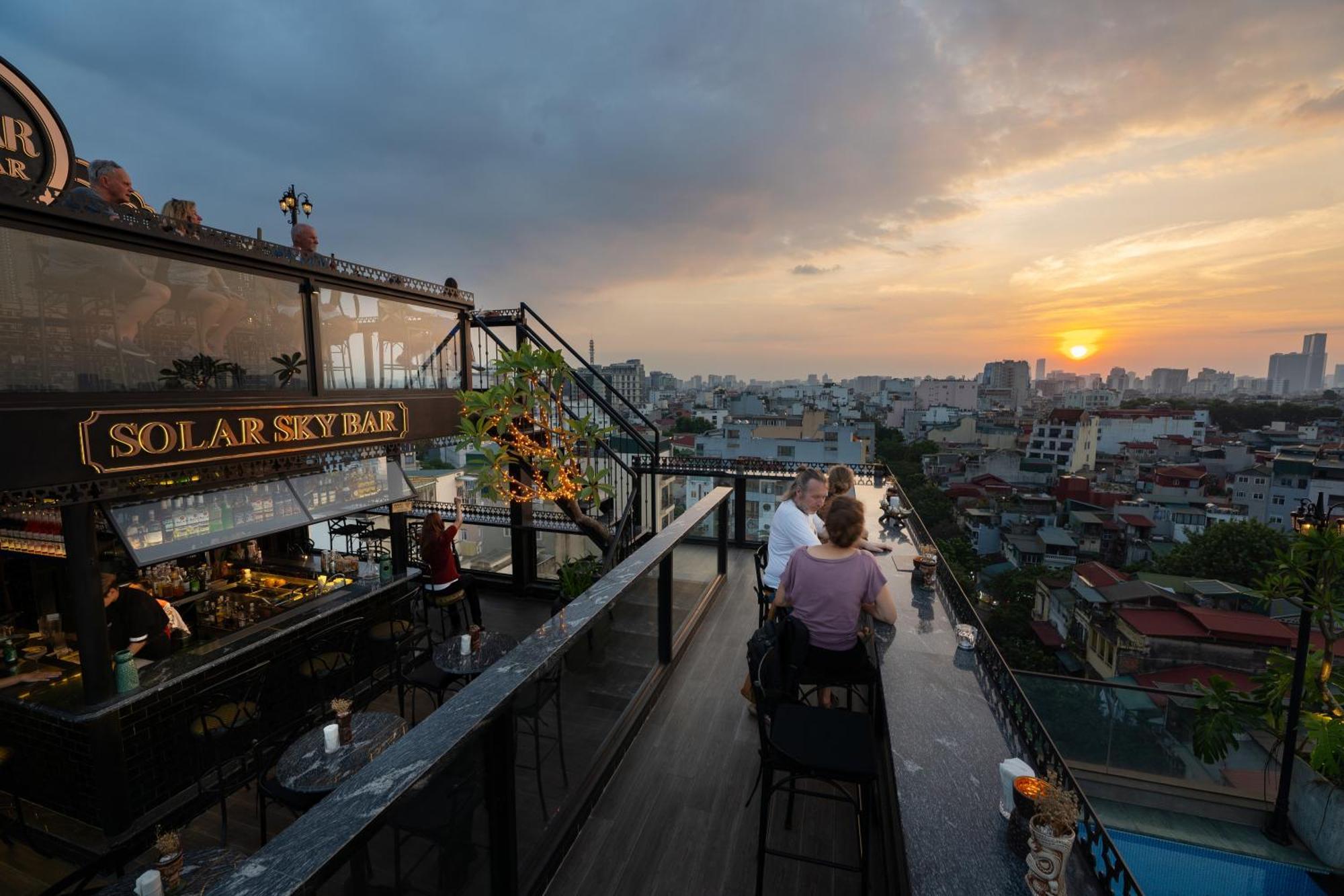 Khách sạn Gm Premium