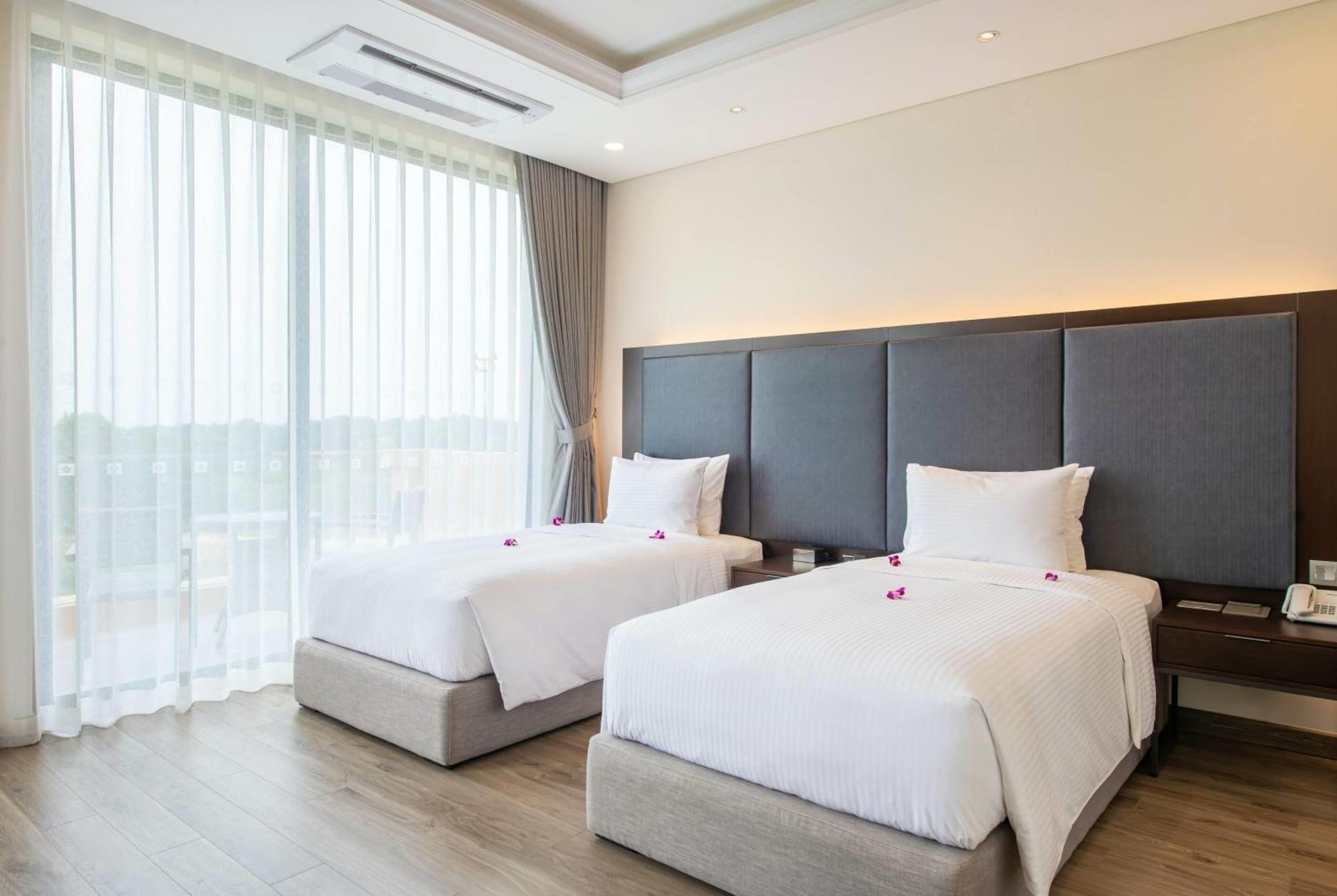 Dưỡng Và Wyndham Sky 5*