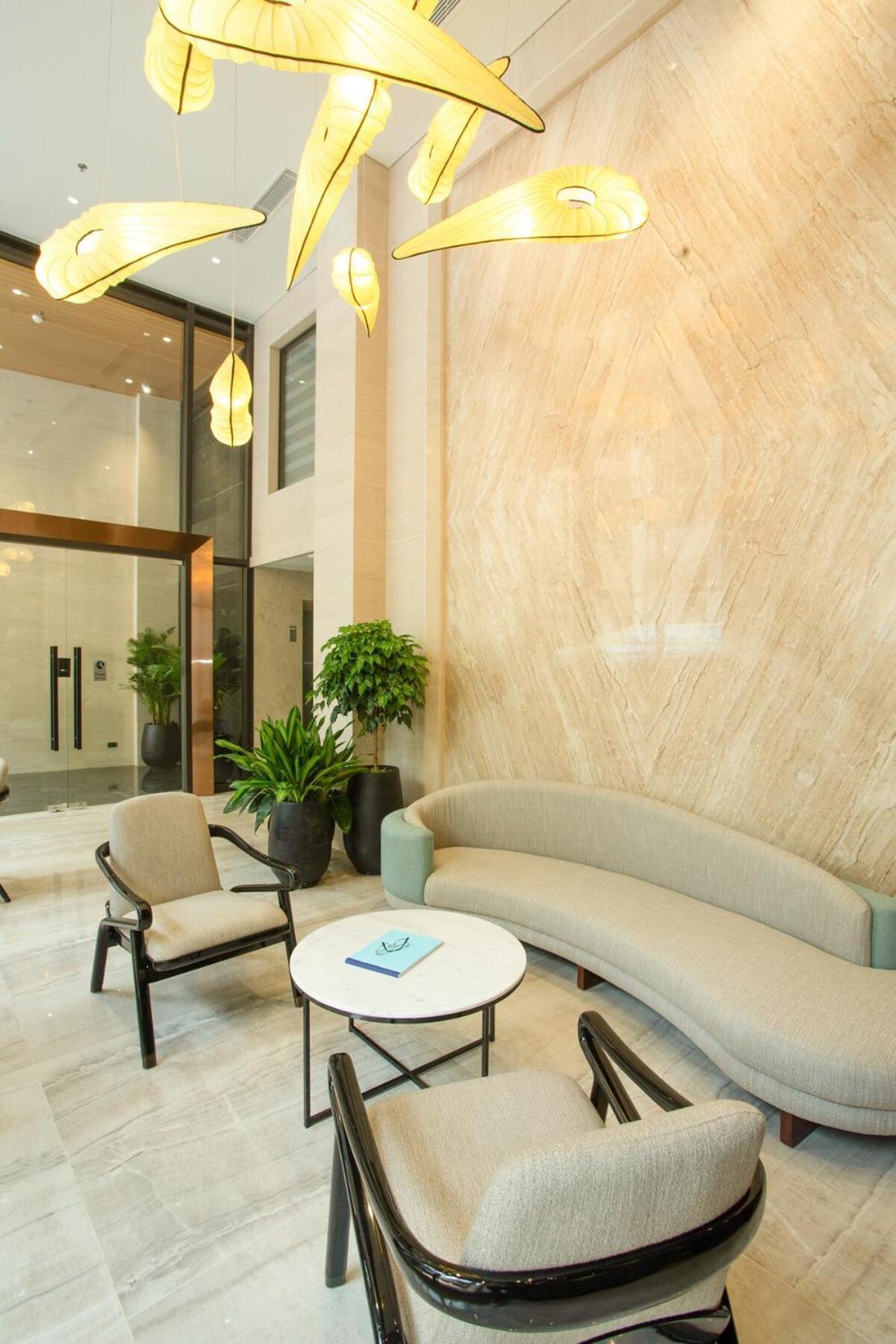 The Lumi West By Xoi Residences * Hanoi