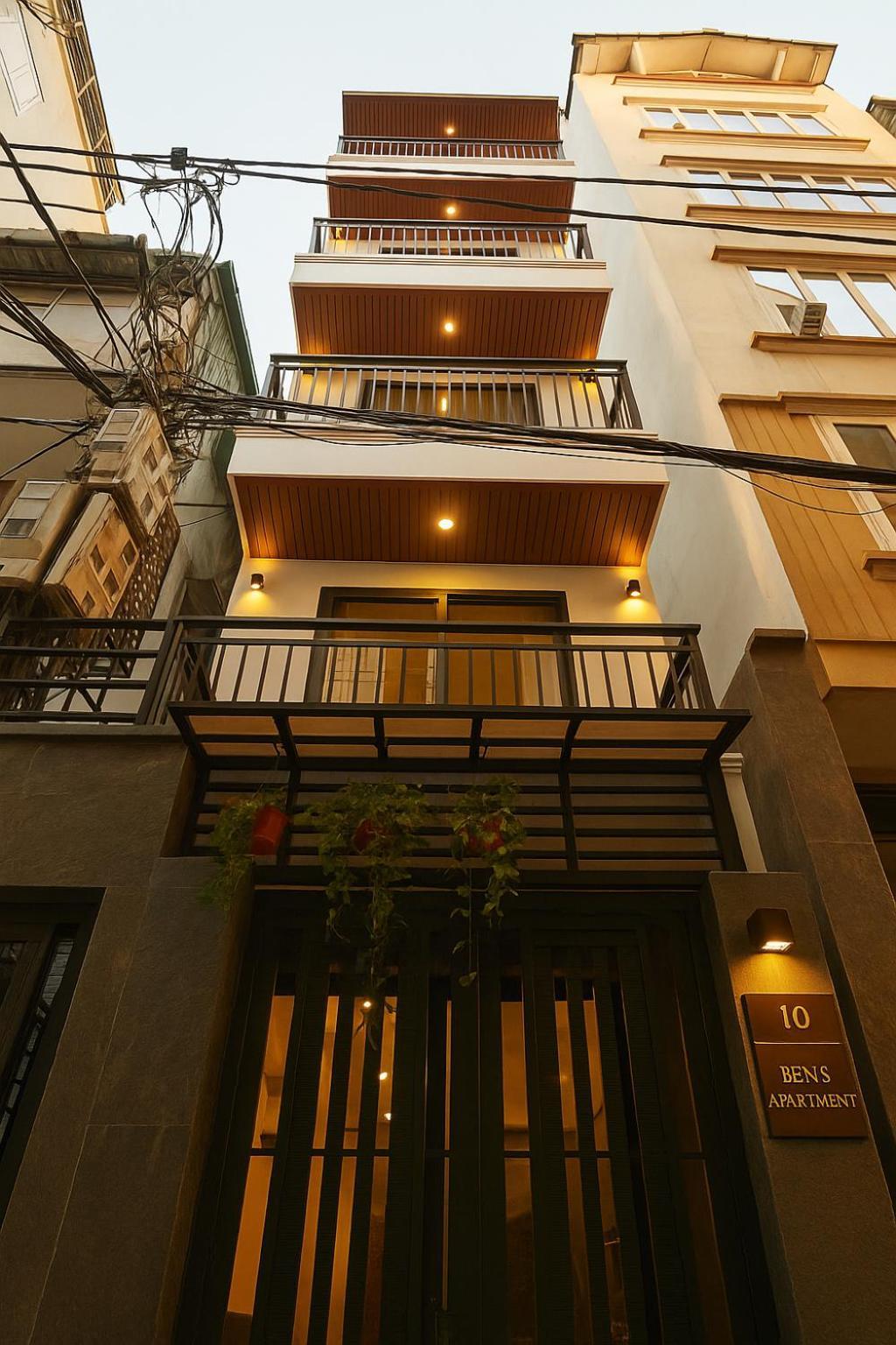 Ben's Premier & - Center Hotel 3*