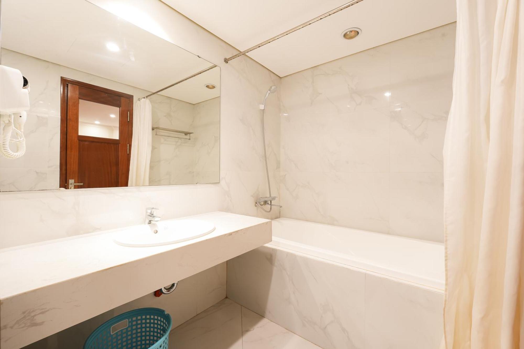 Nine Housing 68 Kim Ma Thuong *
