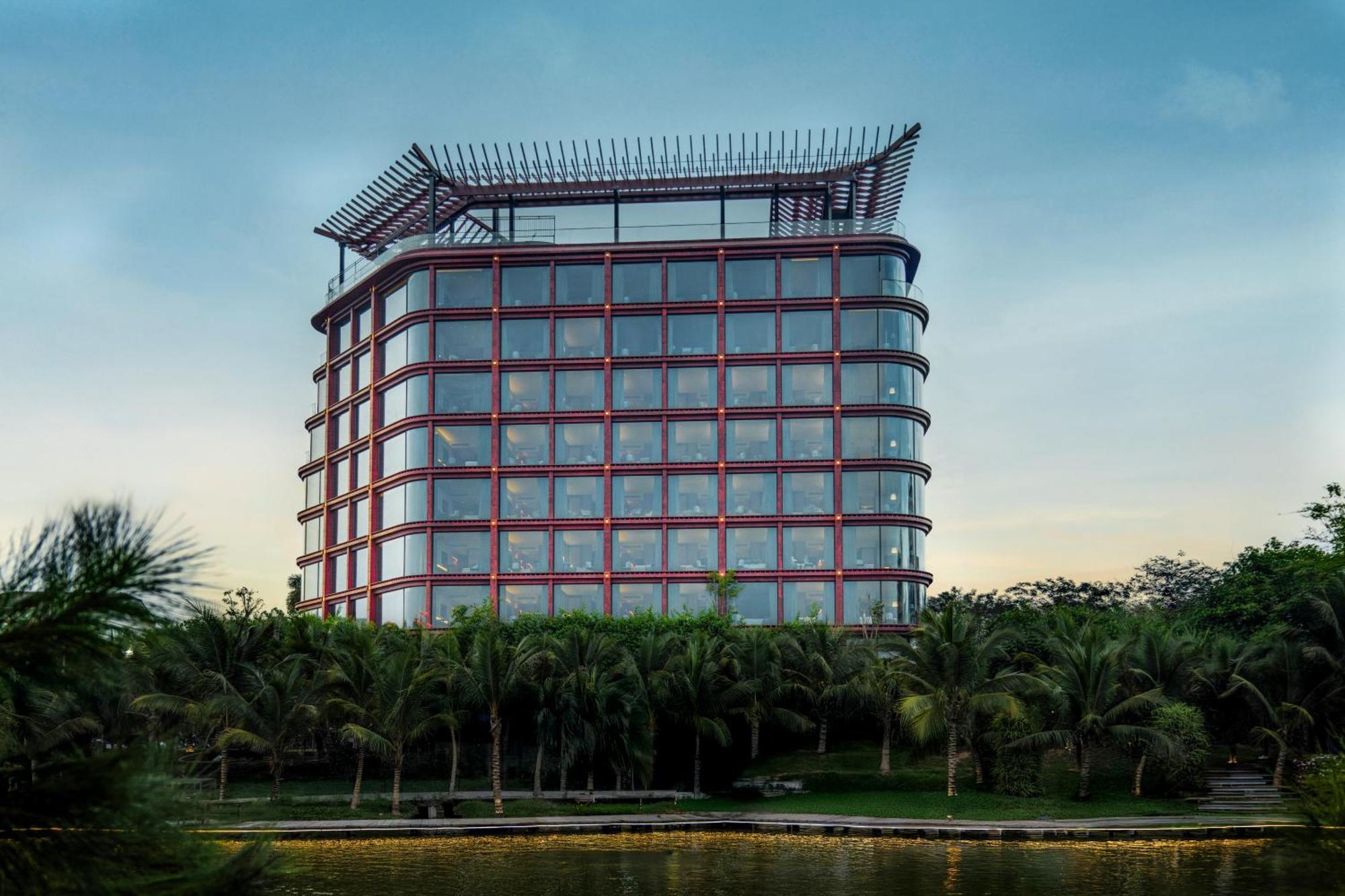 Hotel Dusit Le Palais Tu Hoa 5*
