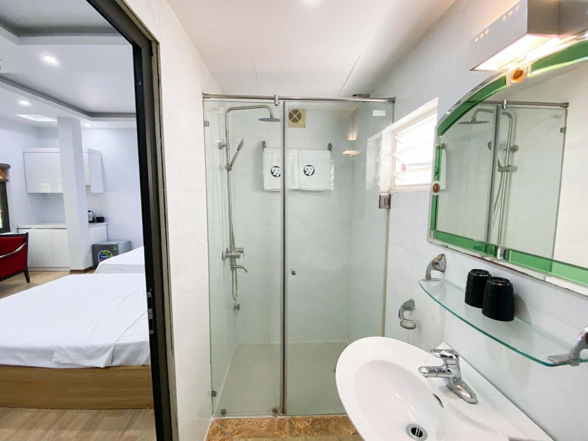 Aparthotel Eco Nest & Ba Trung *