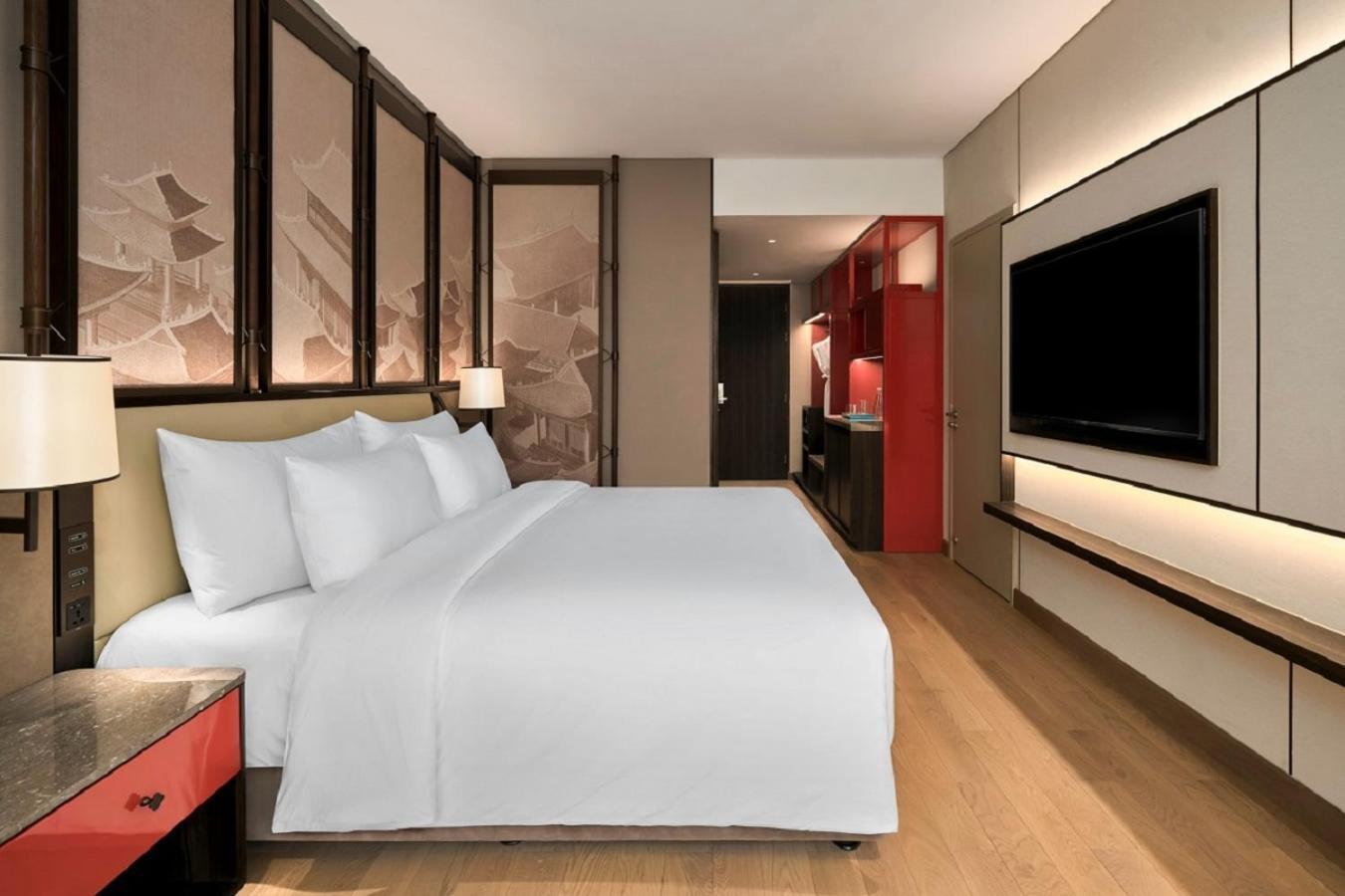 Dusit Le Palais Tu Hoa Hotel Hanoi