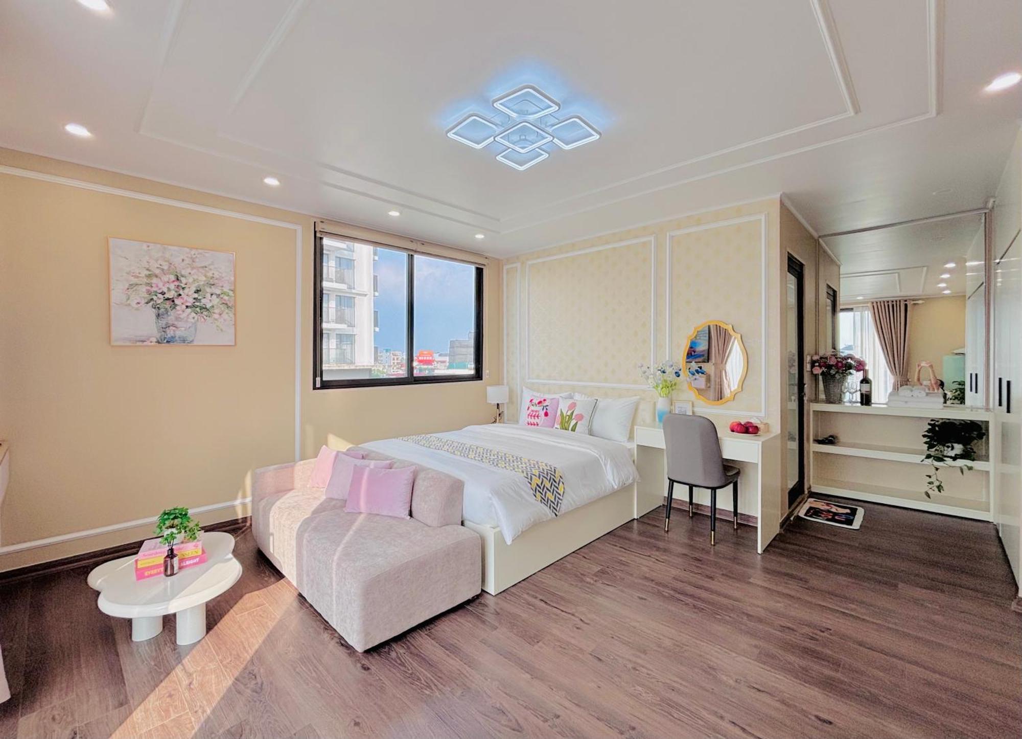 T98 Westlake Quang An - Tay Ho Center Garden View Studio! Apartment *