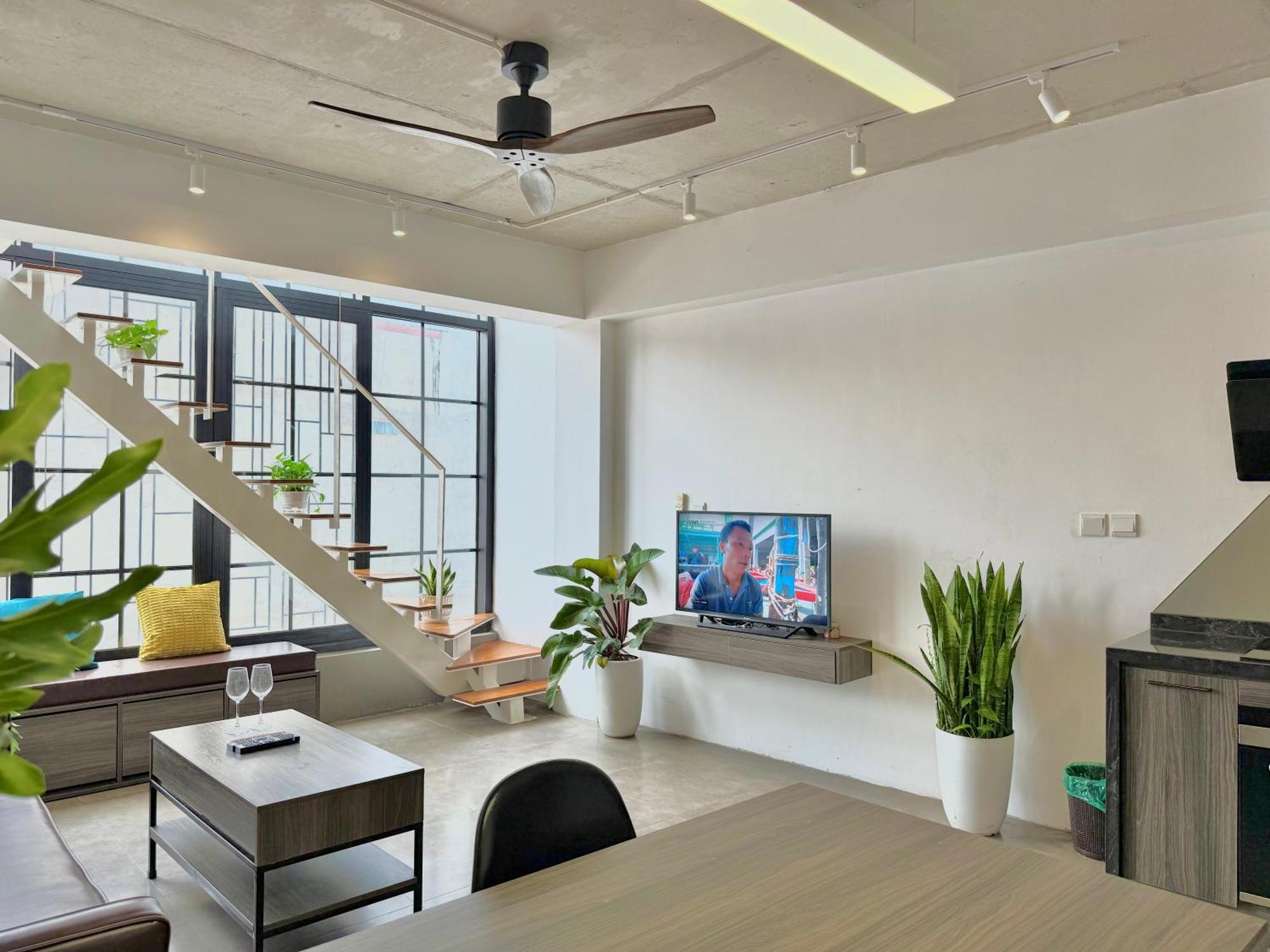 Căn hộ Duplex West Kem