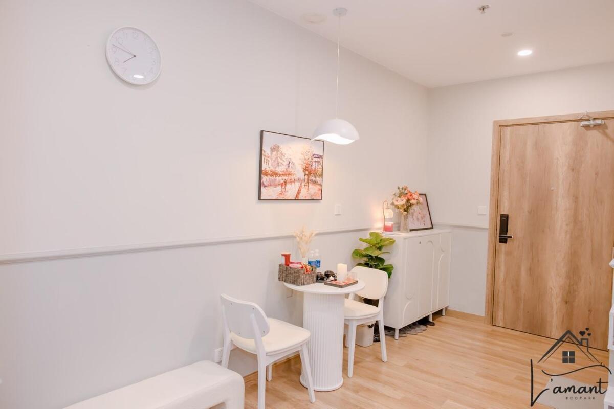 Rosewhisper1br-floor32 Apartment
