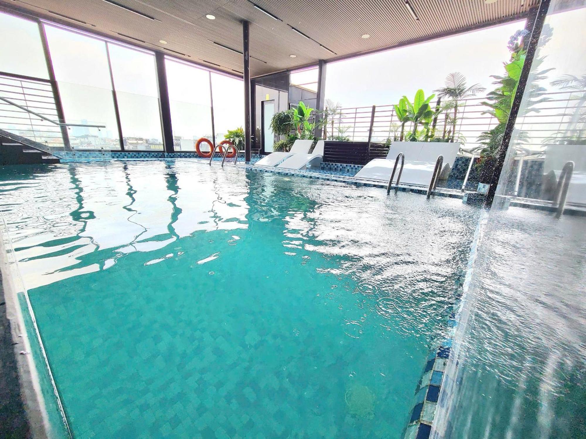 Splendid Secret Hotel
