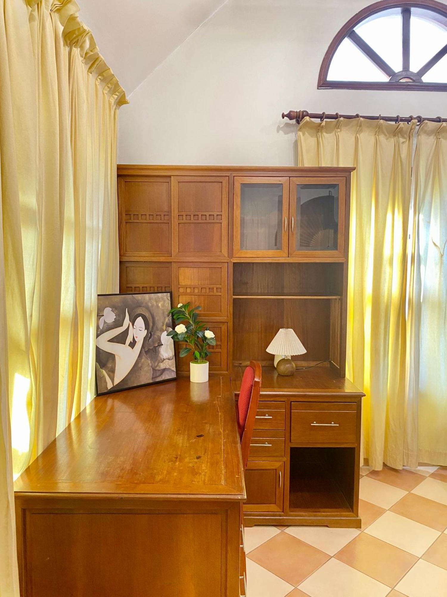 The Nook West * Hanoi