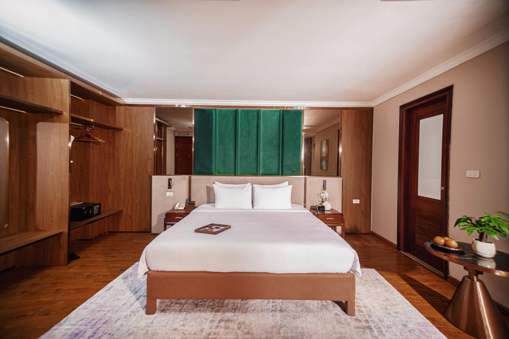 Splendid Secret Hotel 4*