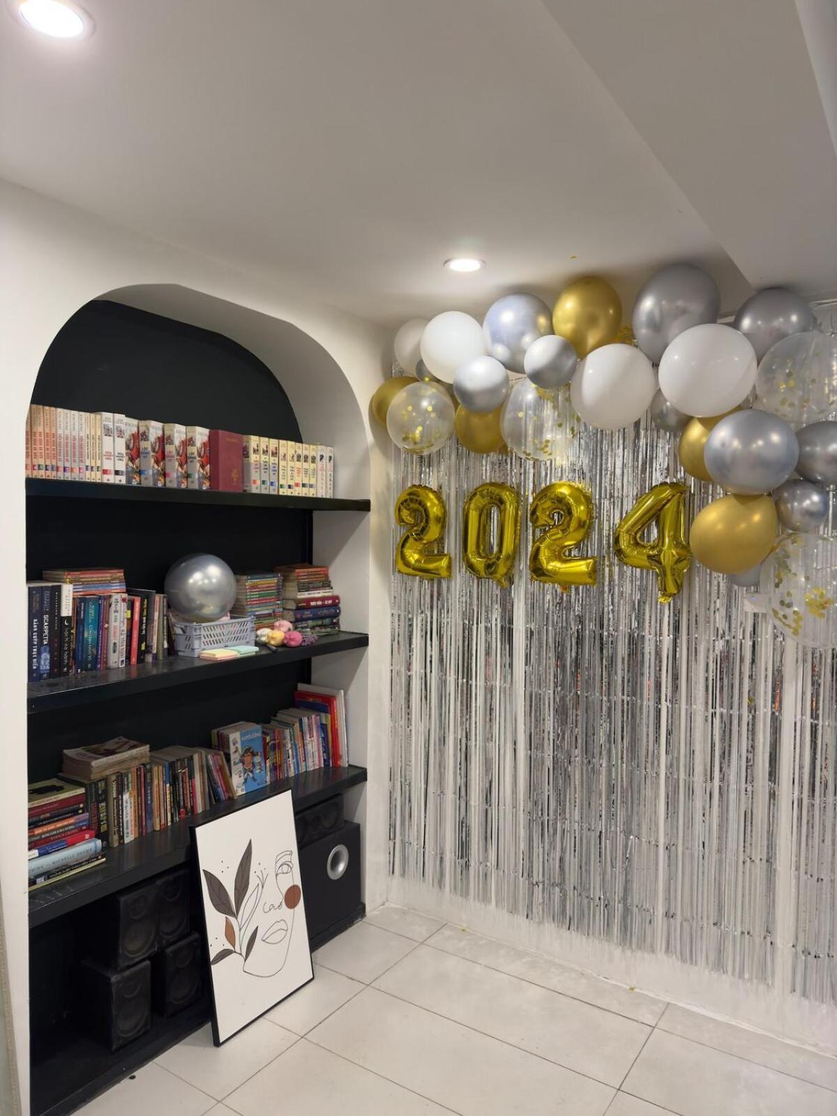 Wanderlust Comfort & Free Netflix In Hoan Kiem Apartment