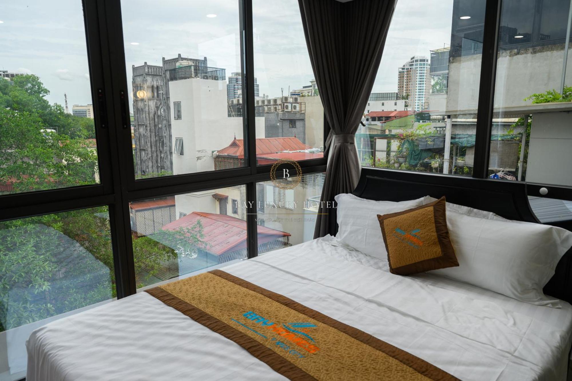 Bay Luxury & - No 1 Ngo Huyen Hotel 2*