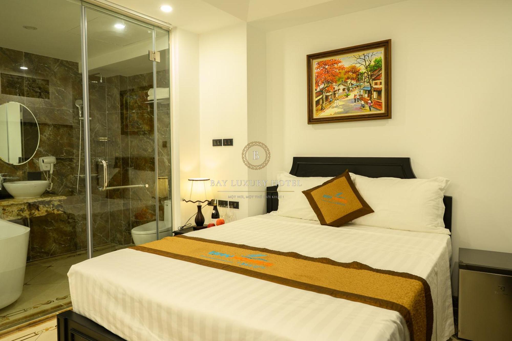Bay Luxury & - No 1 Ngo Huyen Hotel 2*