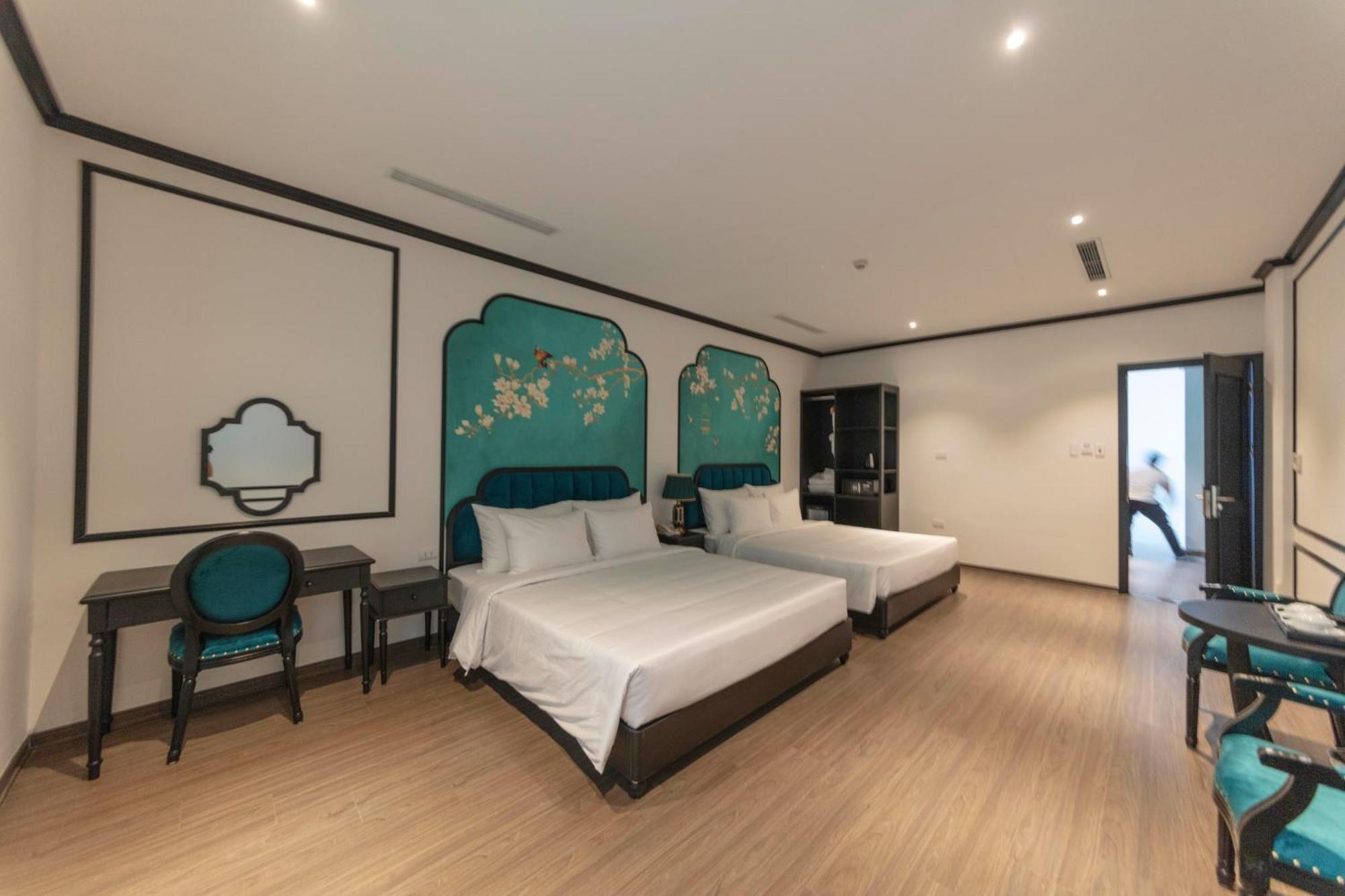 Azen Lakeside & Travel Hanoi