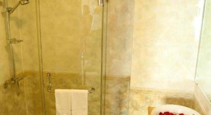 Lenid De Ho Guom Hotel Hanoi