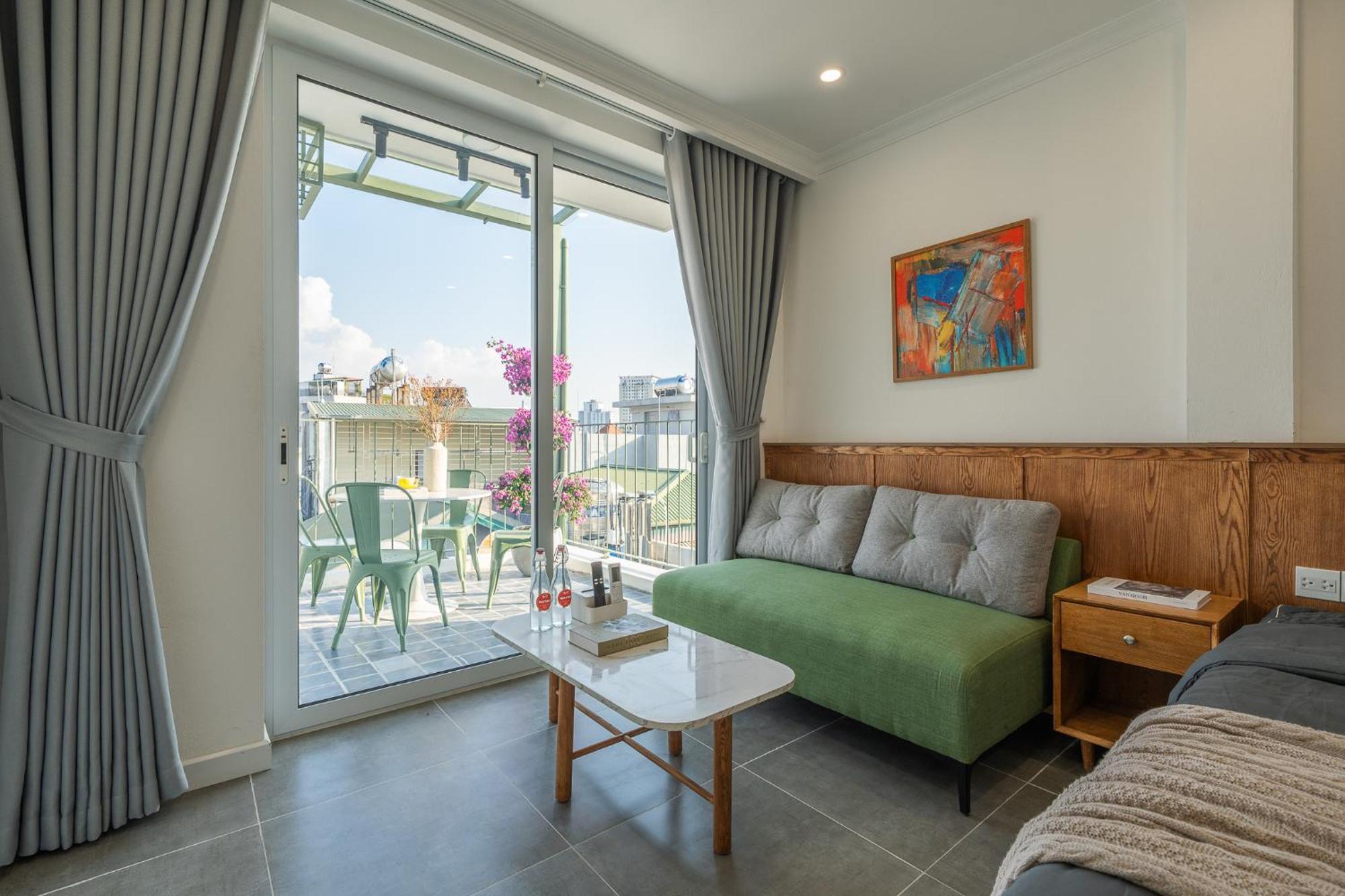 Apartment Manor Garden Residences In Center-spacious Balcony-free Laundry Included *