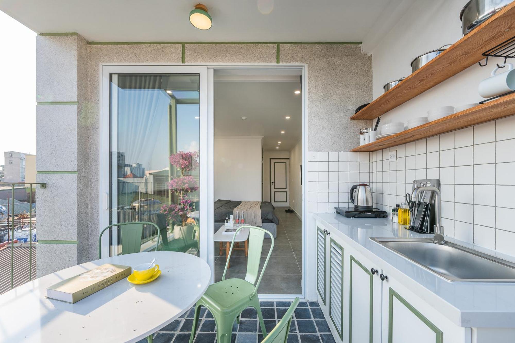 Manor Garden Residences In Center-spacious Balcony-free Laundry Included Apartment *