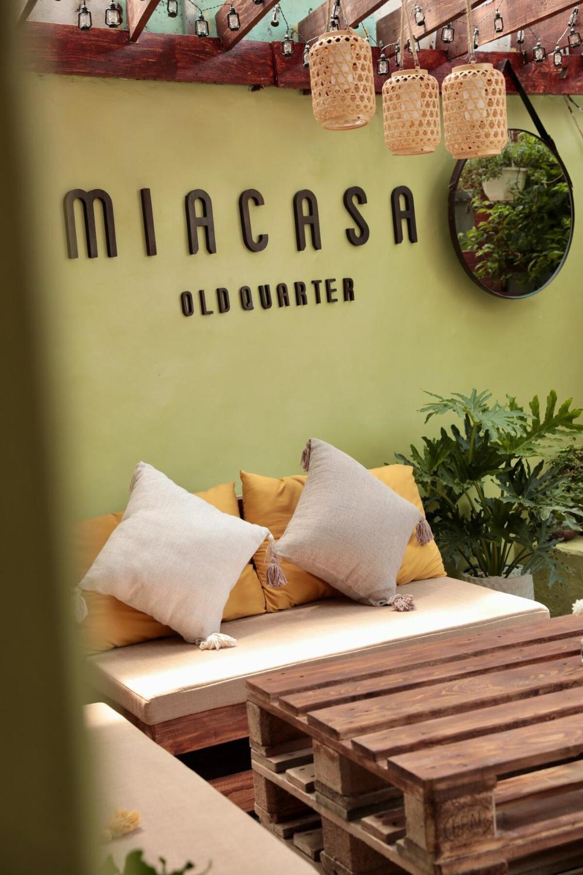 Apartment Old Quarter Center - 3 Beds- Netflix - Big Balcony Hanoi