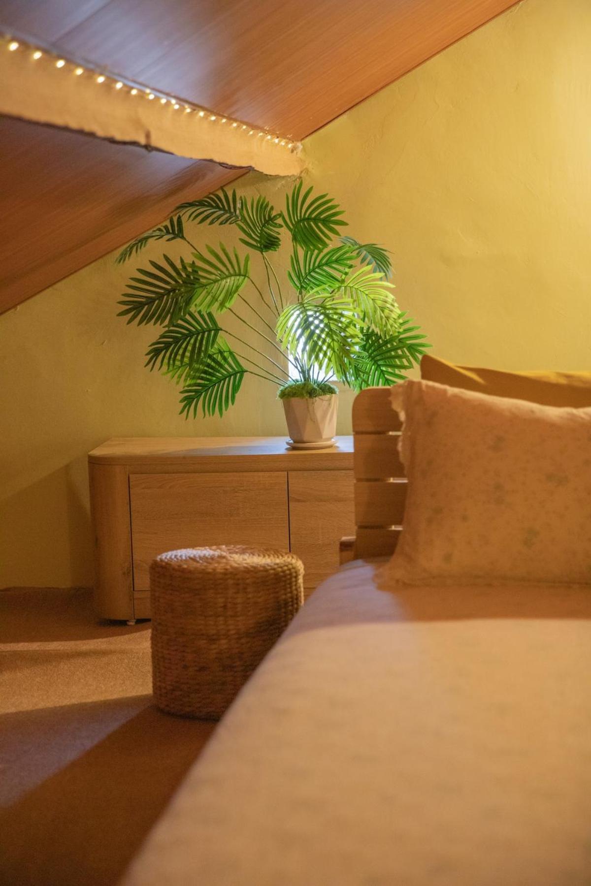 Apartment Old Quarter Center - 3 Beds- Netflix - Big Balcony