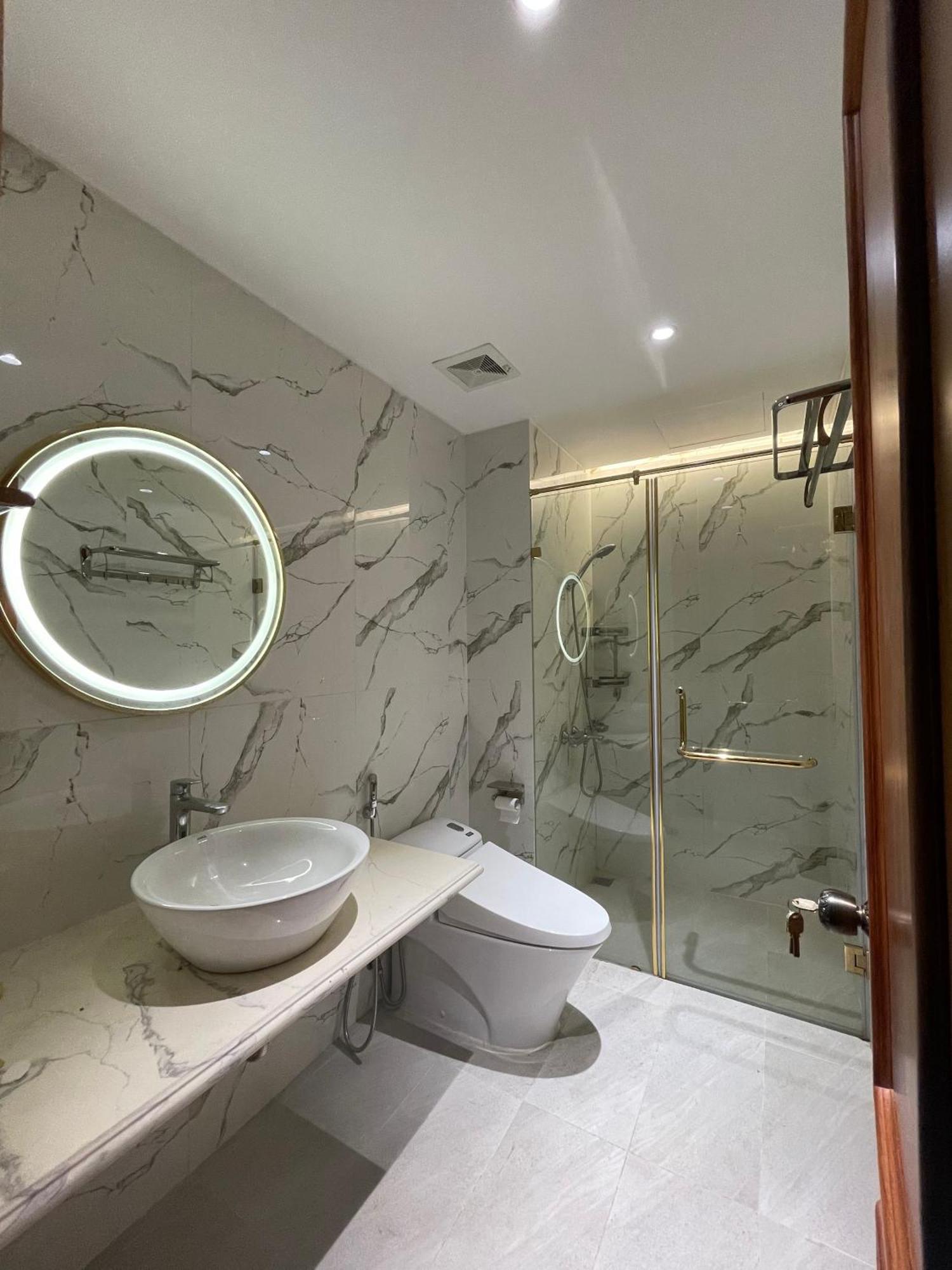 Aa Luxury Housing *